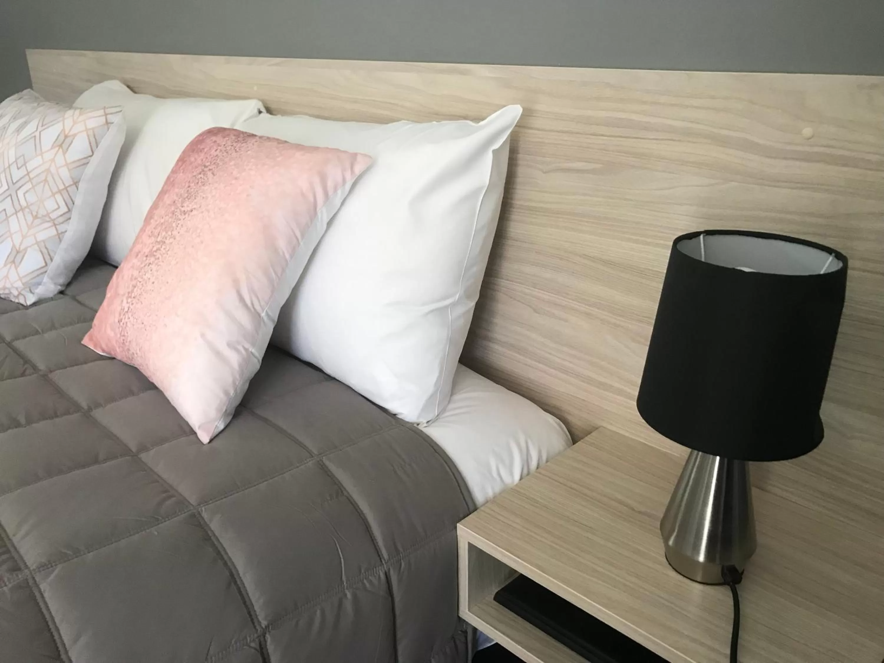 Decorative detail in Kootingal Landview Motel