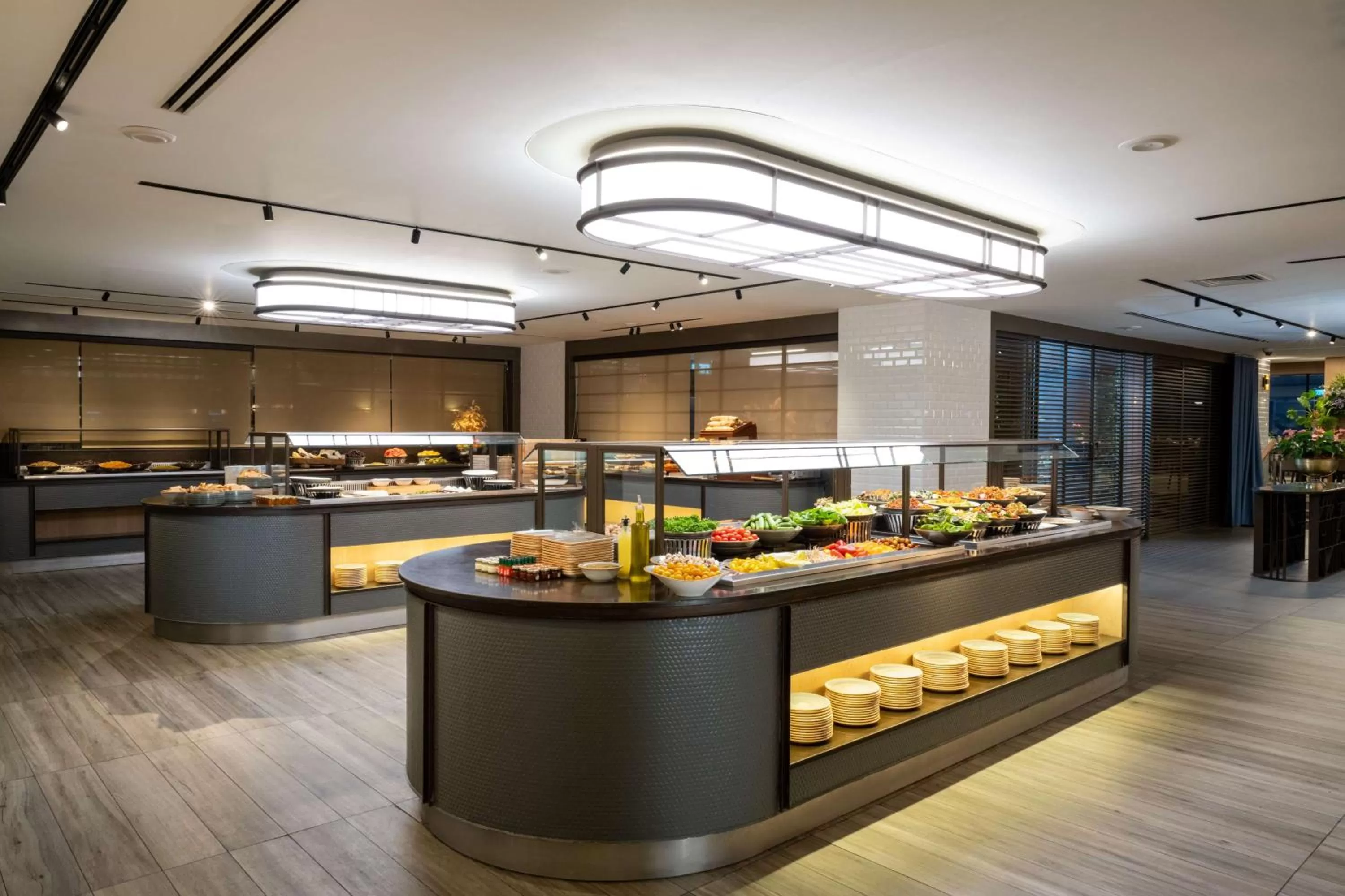 Restaurant/places to eat in Hilton Tel Aviv Hotel