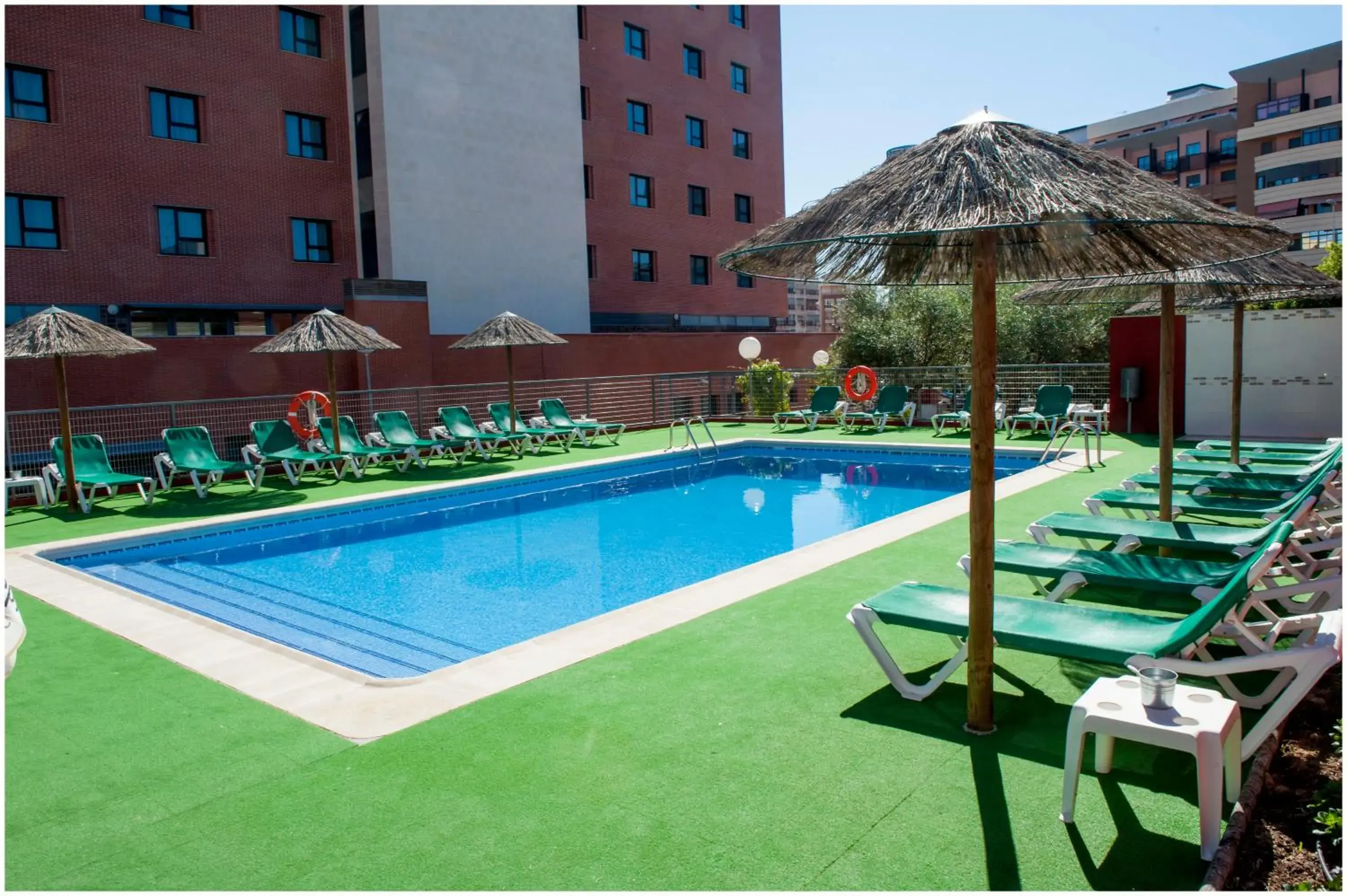 Property building, Swimming Pool in Extremadura Hotel