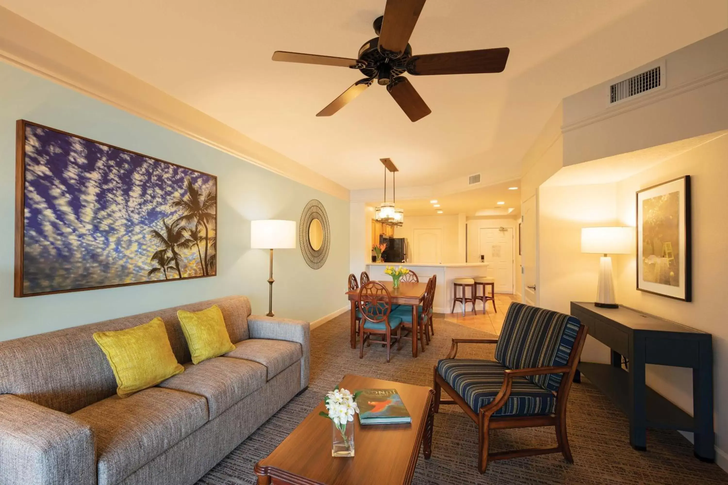 Living room, Seating Area in Sheraton Vistana Villages Resort Villas, I-Drive Orlando