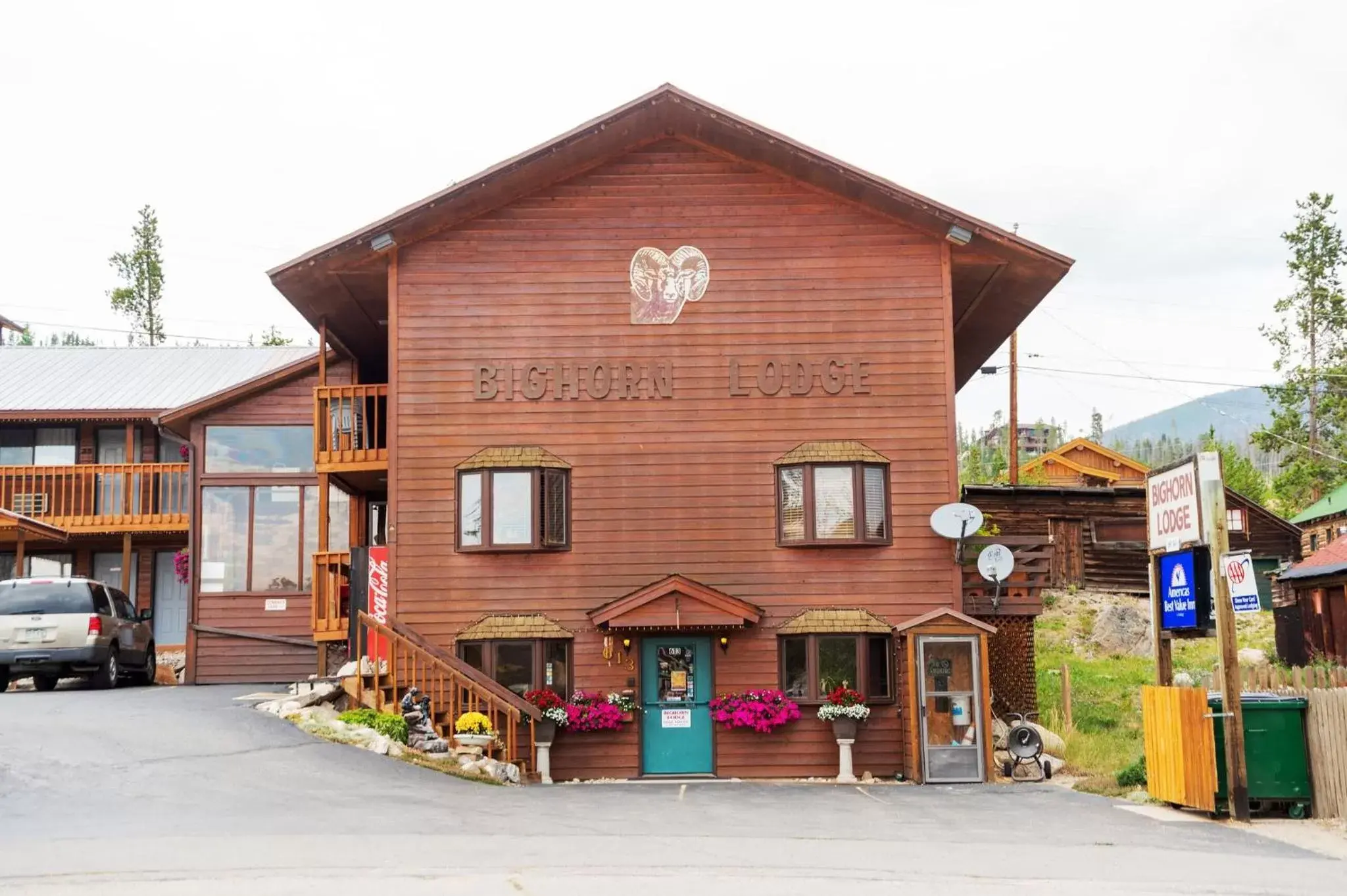 Property Building in Big Horn Lodge