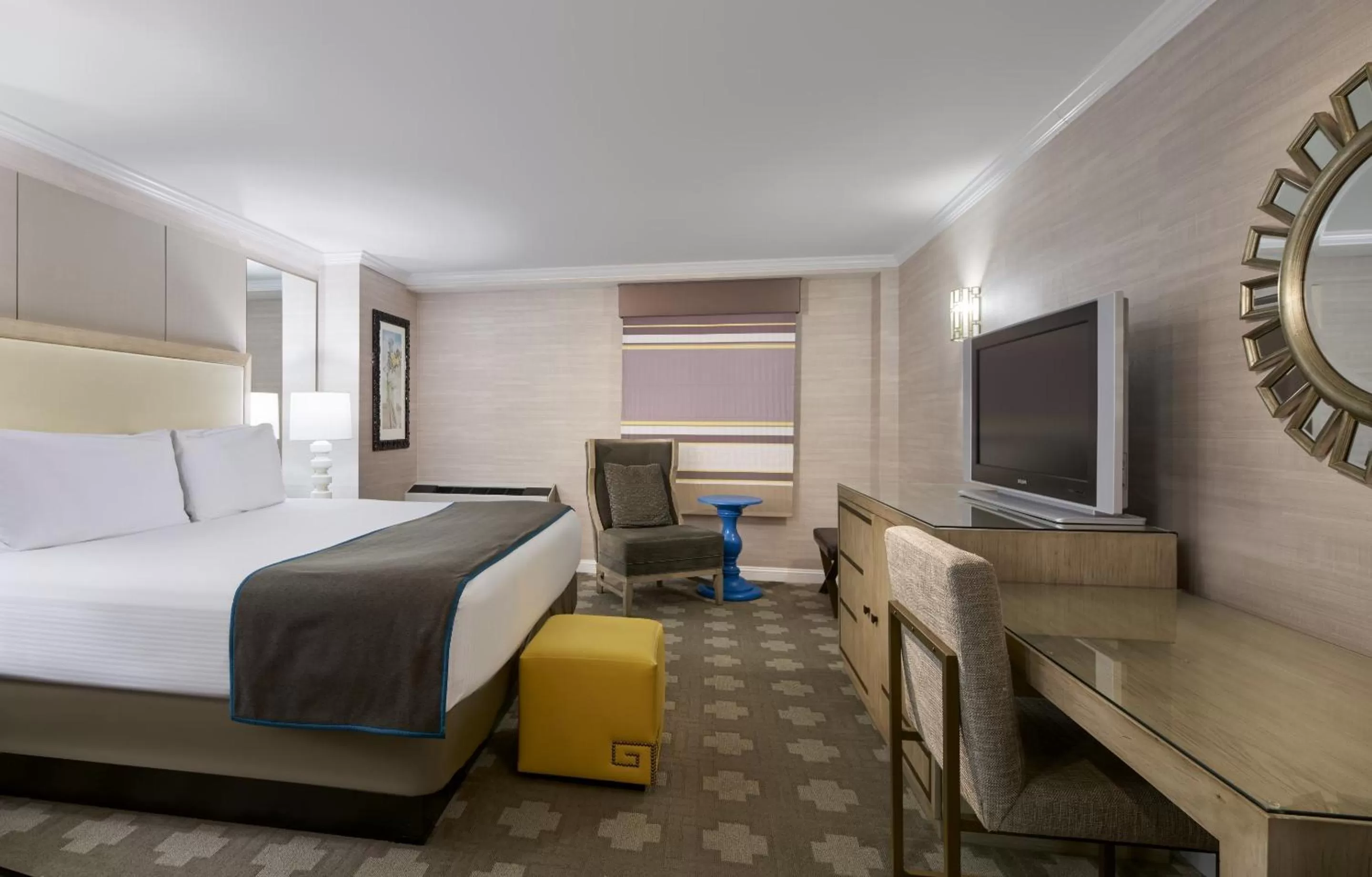 Bedroom, Bed in Caesars Atlantic City, A Caesars Destination