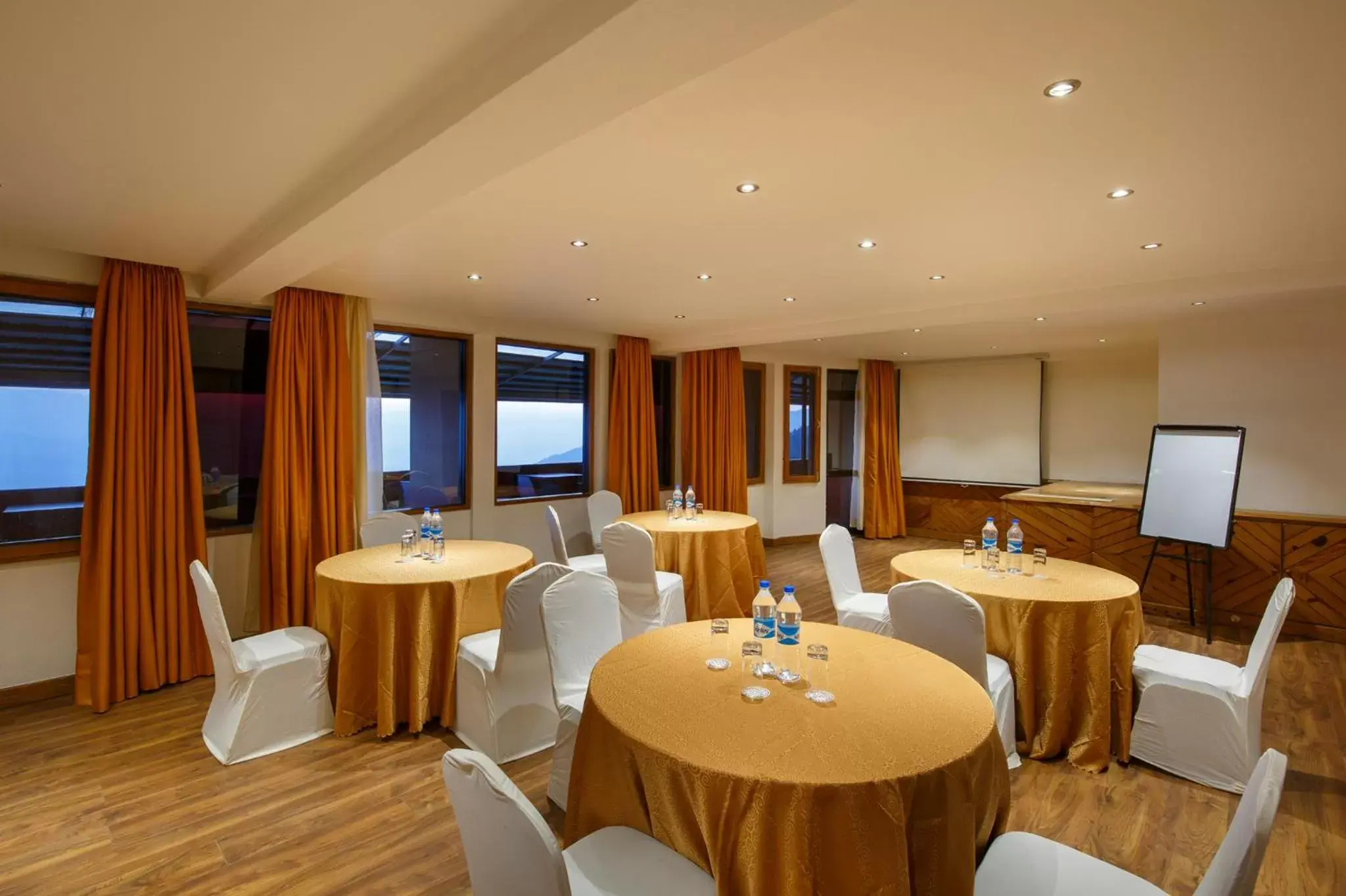 Meeting/conference room in Club Himalaya, by ACE Hotels