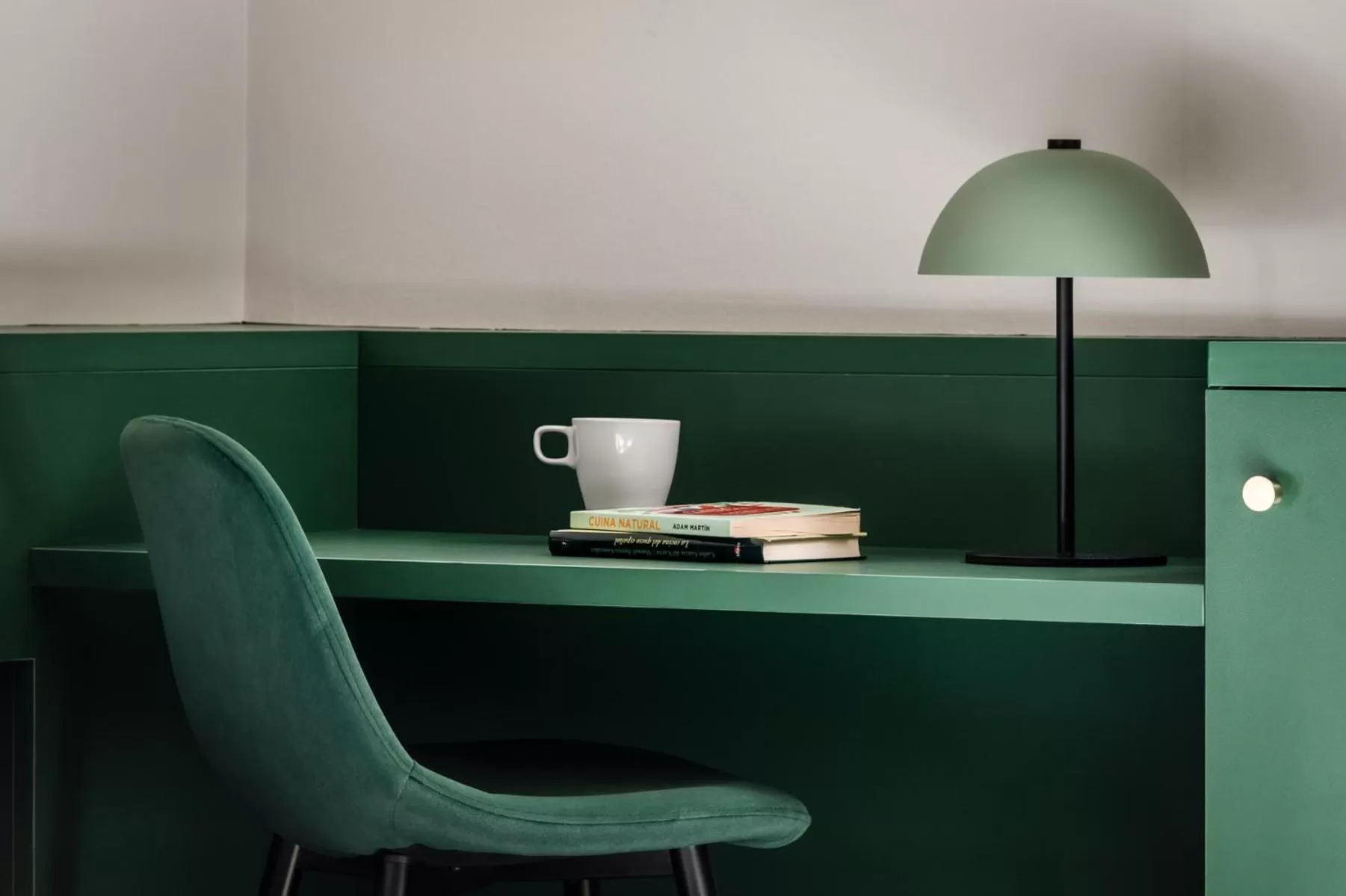 hair dresser in BYPILLOW Mothern