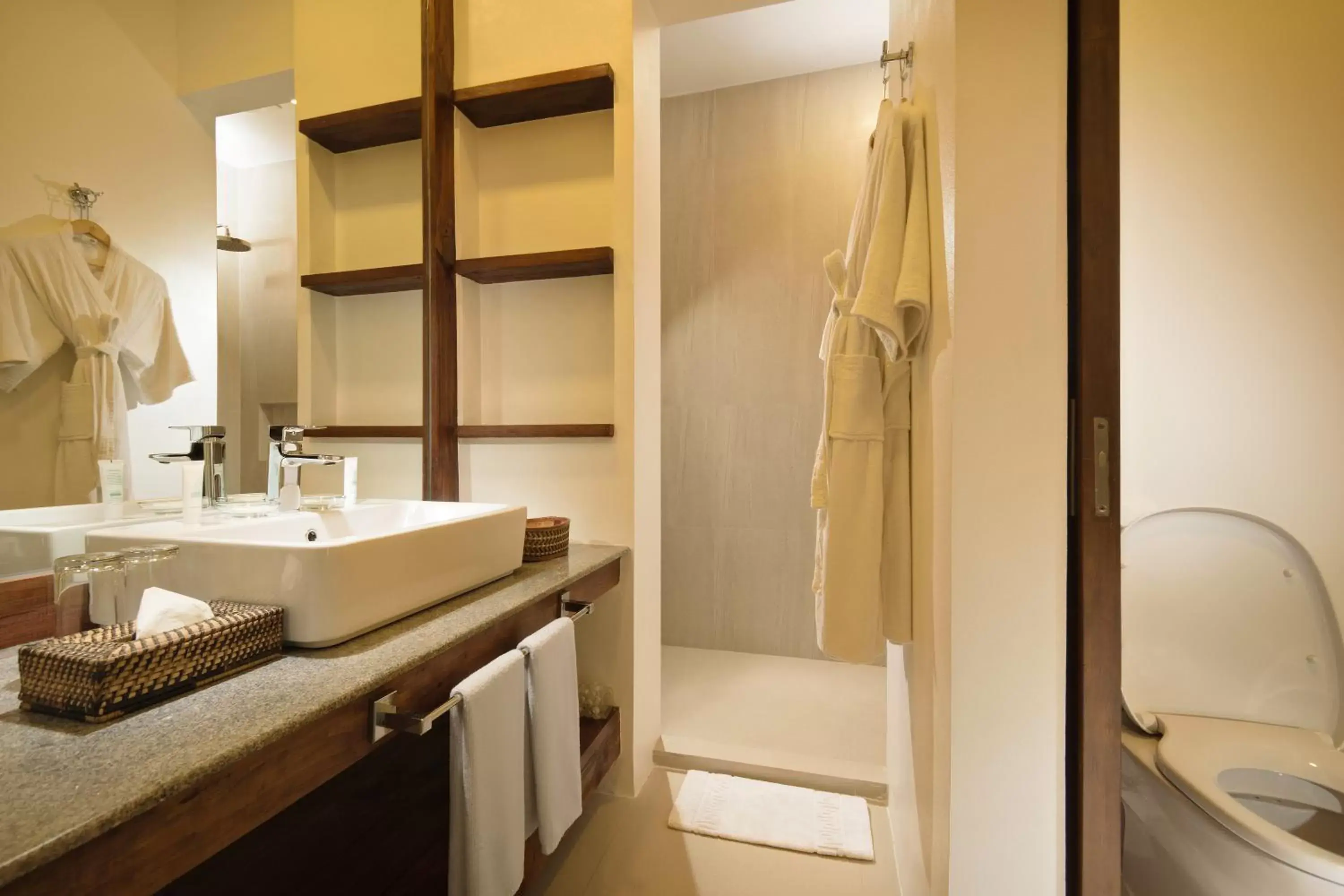 Bathroom in Mithi Resort & Spa
