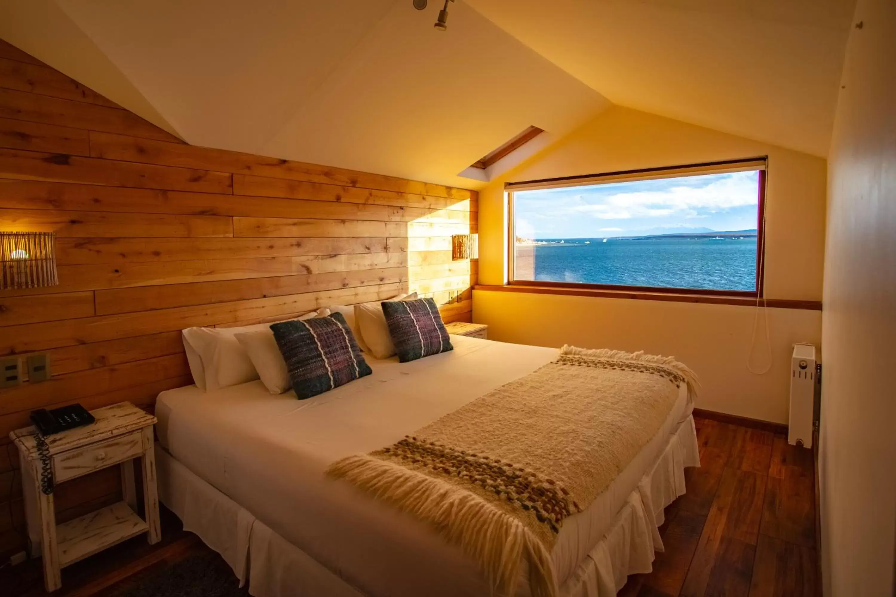 Sea view, Bed in Weskar Lodge Hotel