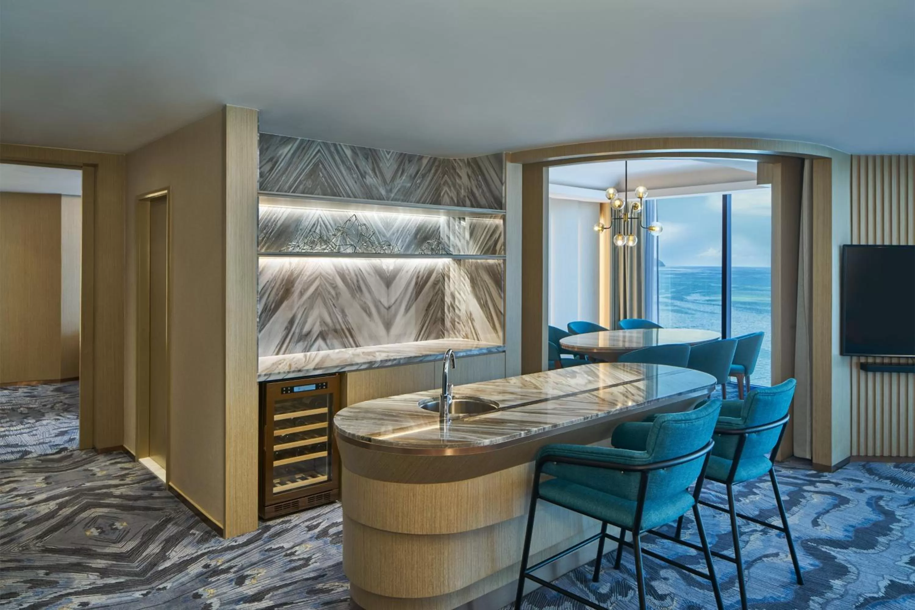 Bedroom in Le Meridien Kota Kinabalu