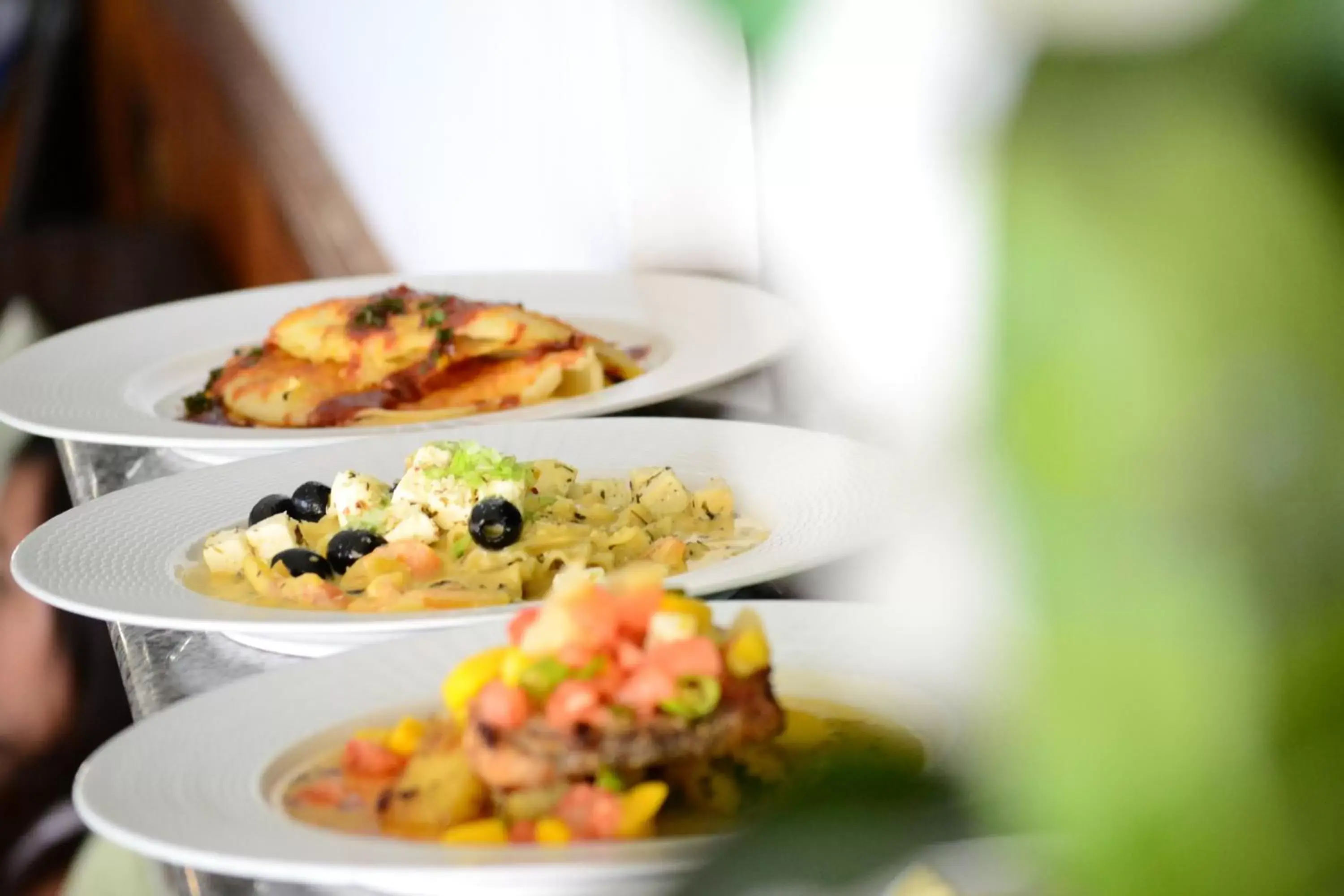 Food and drinks in Eden Resort Food and drinks in Eden Resort