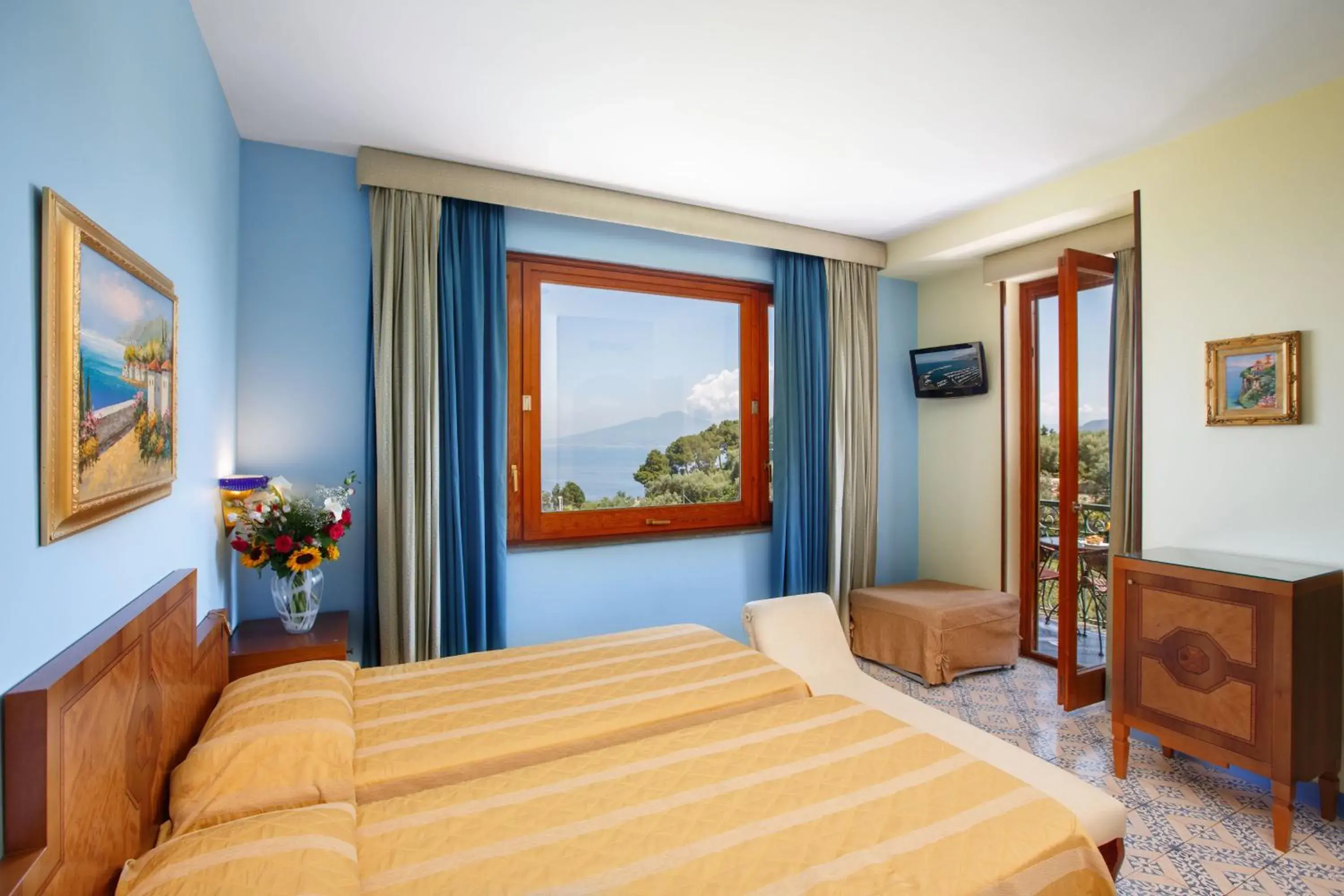 Sea view, Bed in Johanna Park Hotel