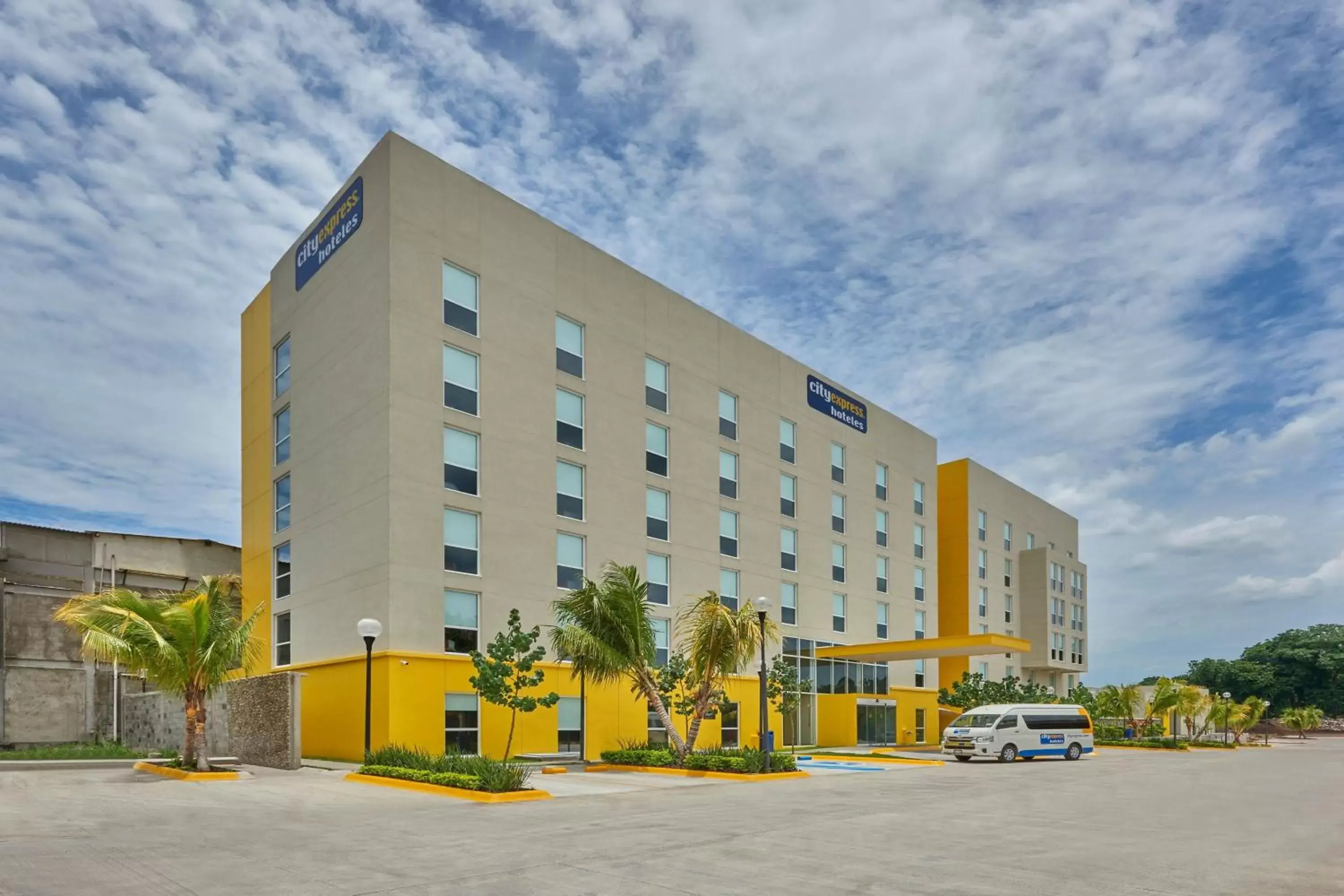 Property Building in City Express by Marriott Tapachula