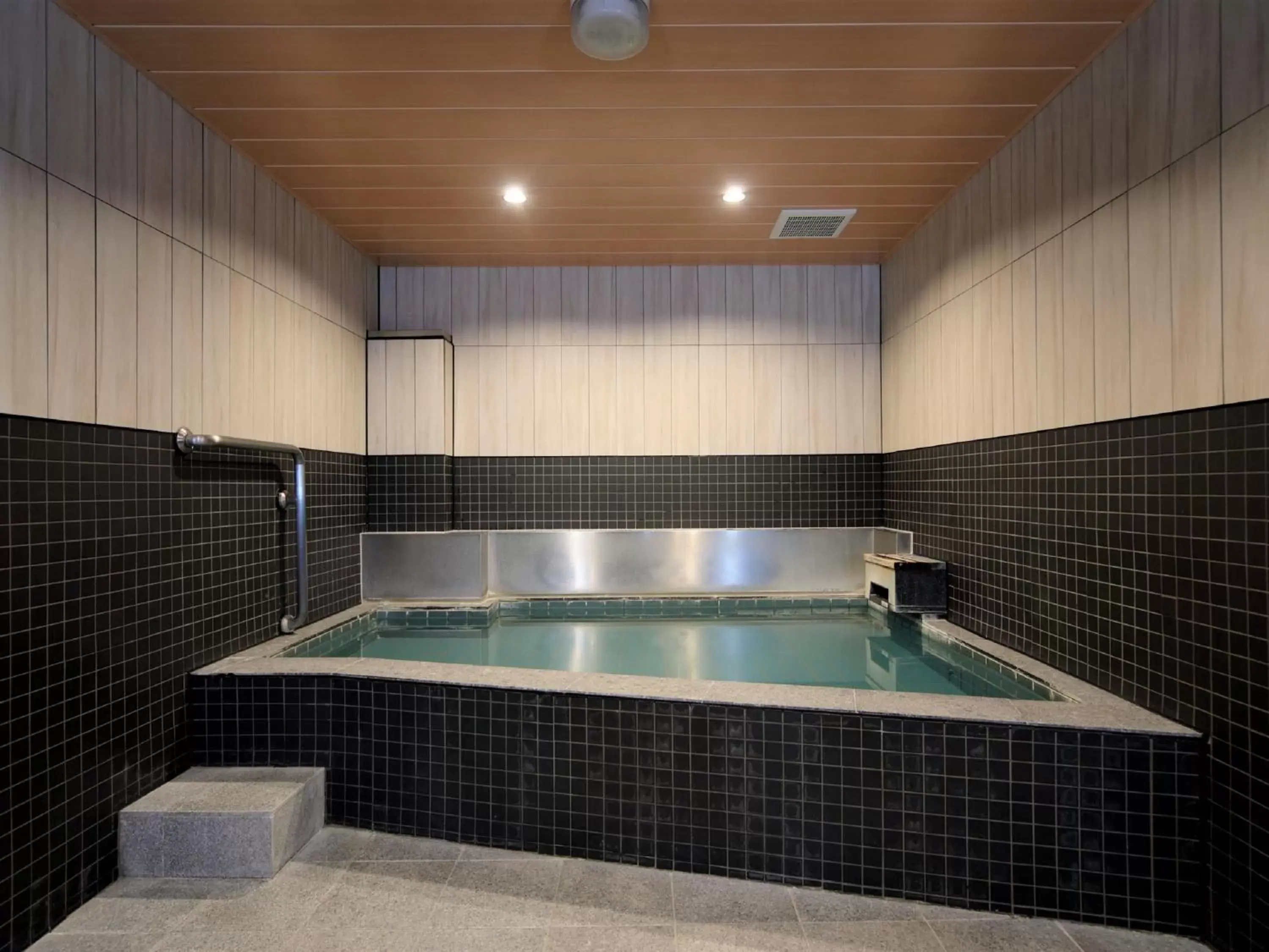 Public Bath, Swimming Pool in APA Hotel Kumamoto Sakuramachi Bus Terminal Minami