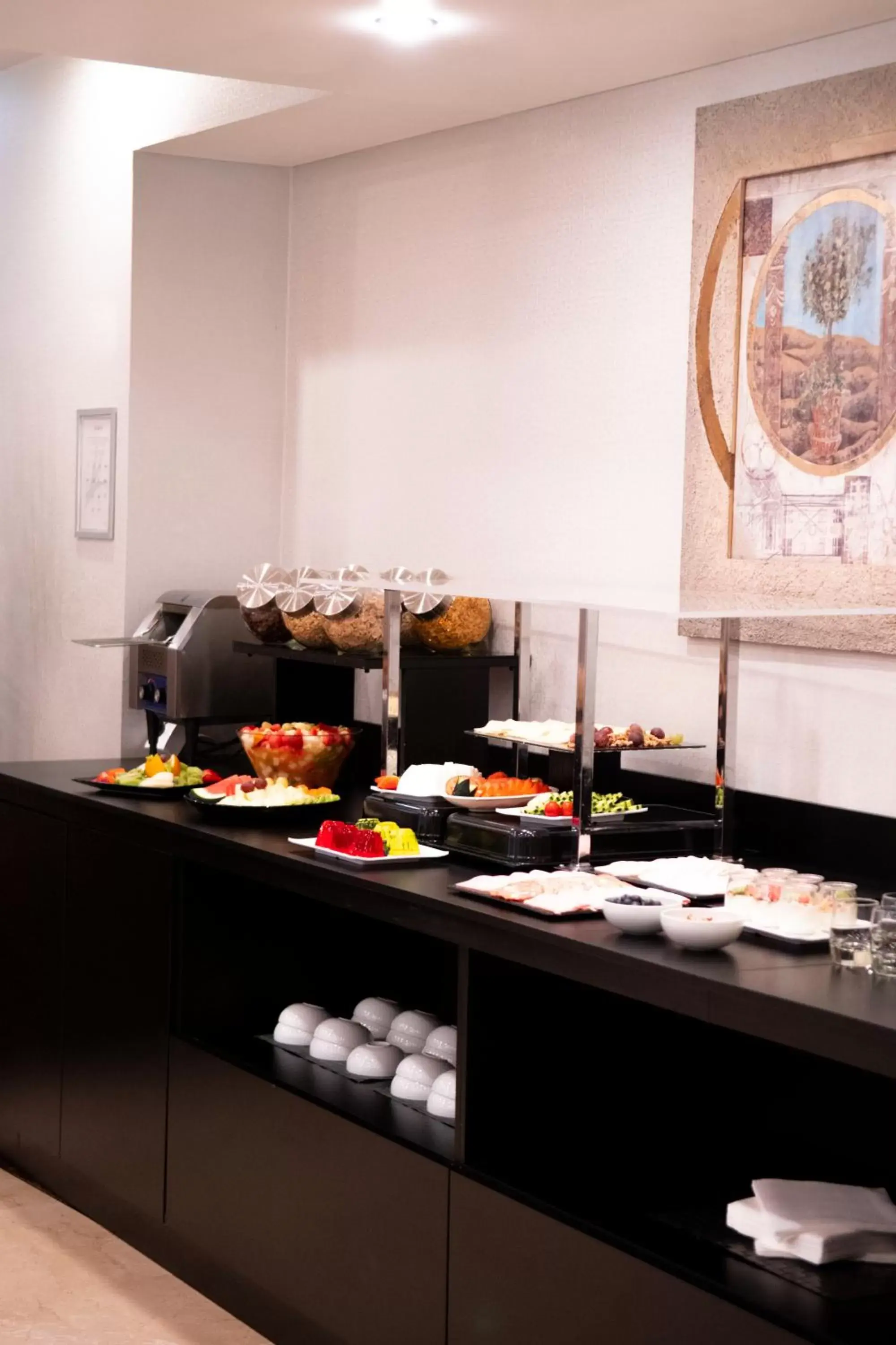 Buffet breakfast, Food in SANA Reno Hotel