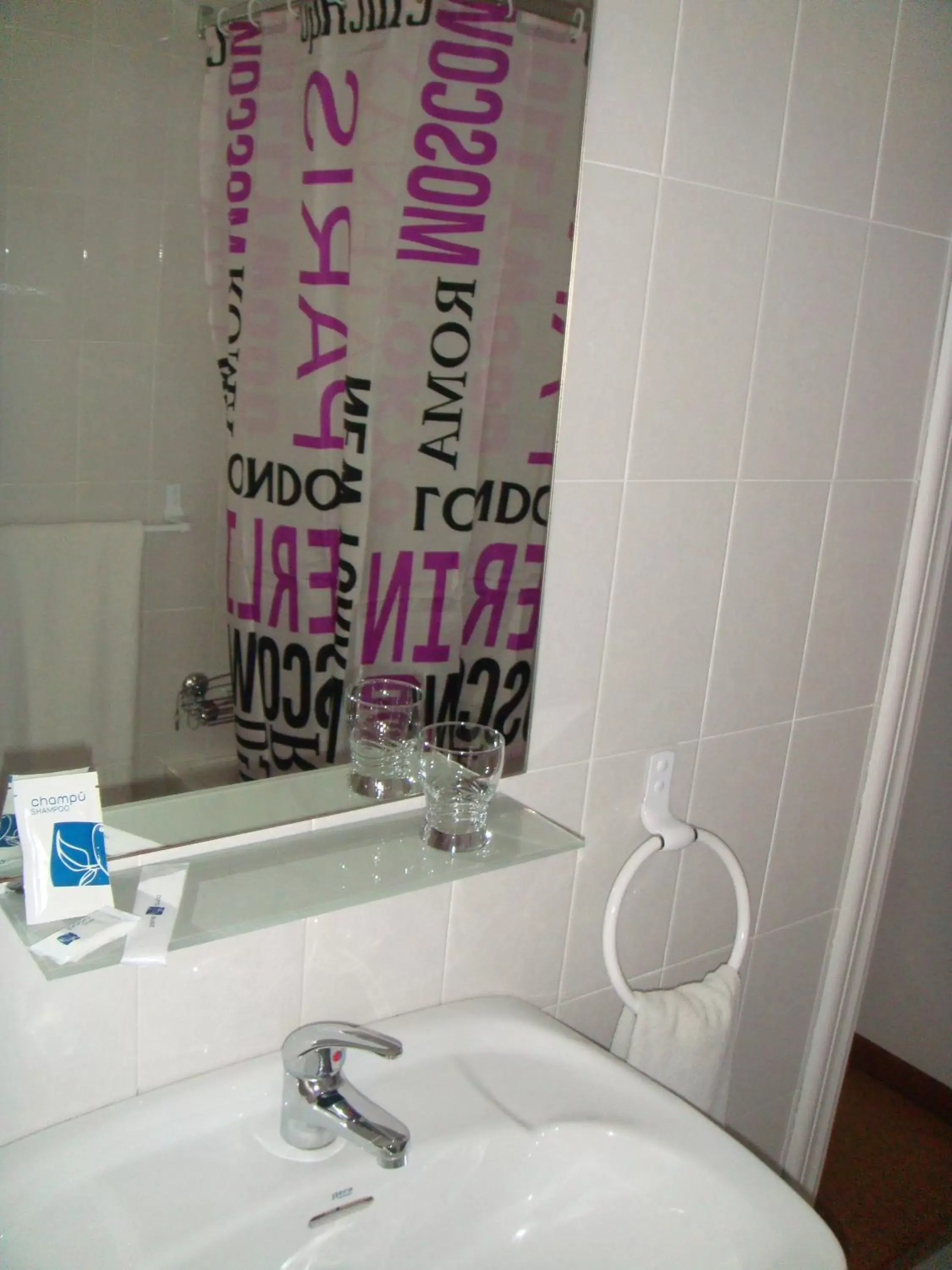 Bathroom in Hotel Abrego Reinosa