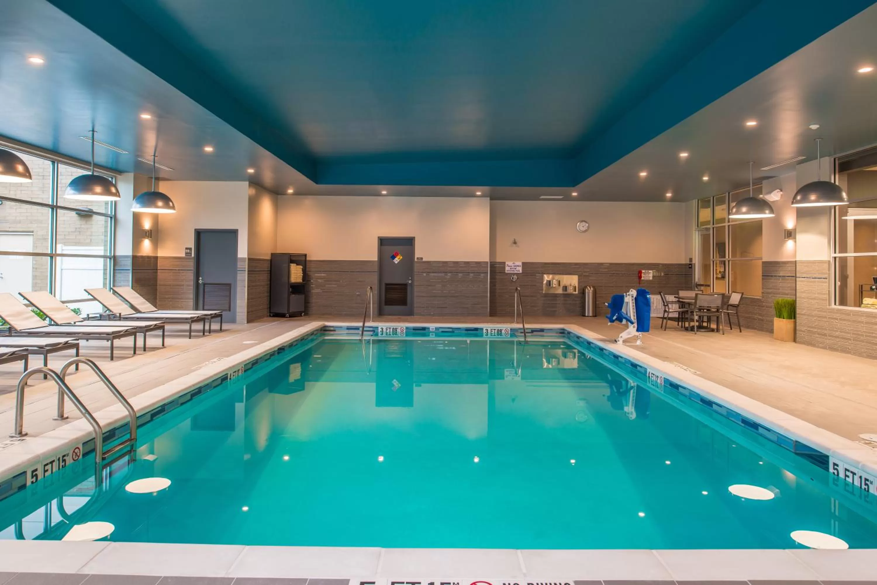 Swimming pool in Hyatt House Raleigh/Rdu/Brier Creek
