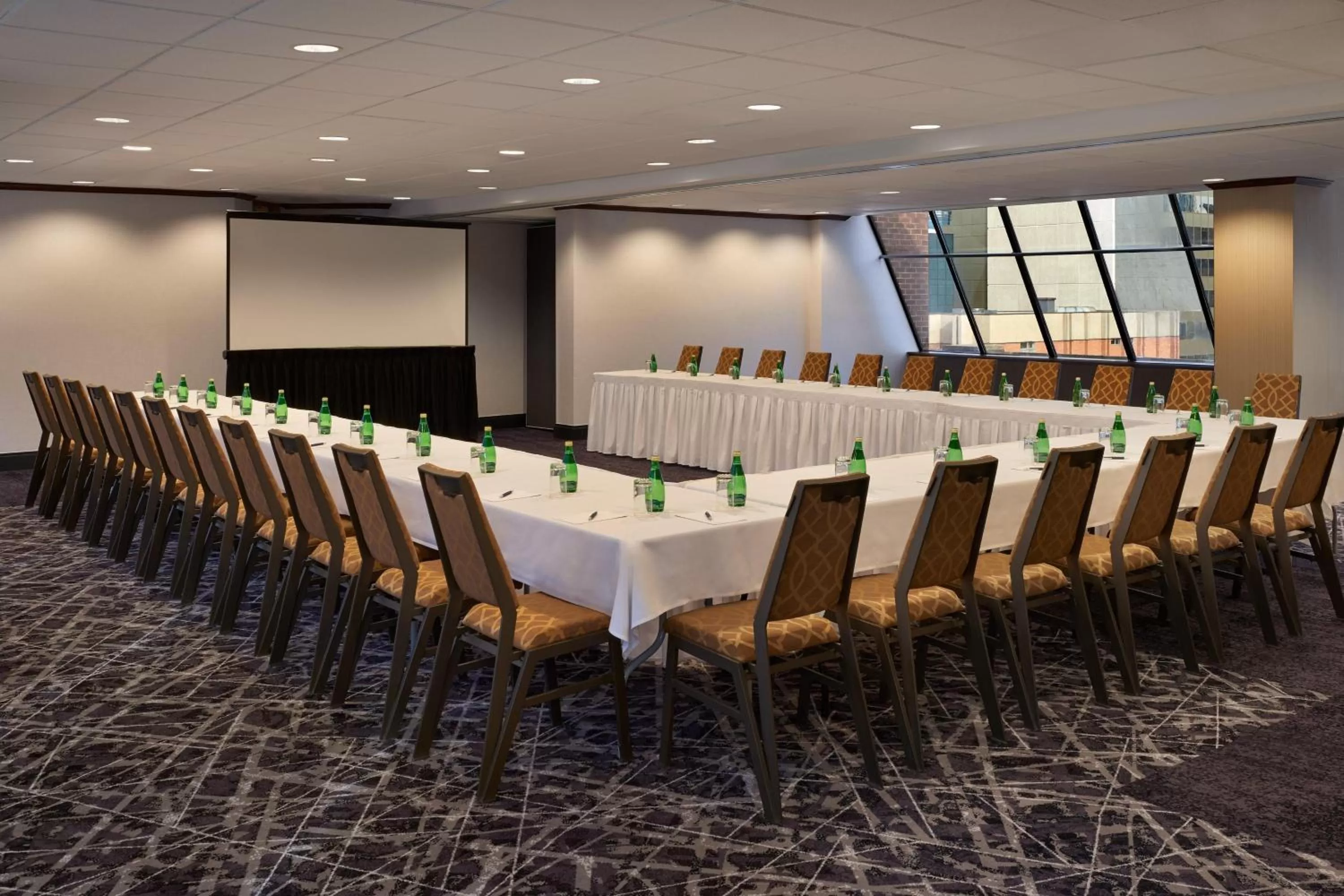 Meeting/conference room in Sheraton Ottawa Hotel