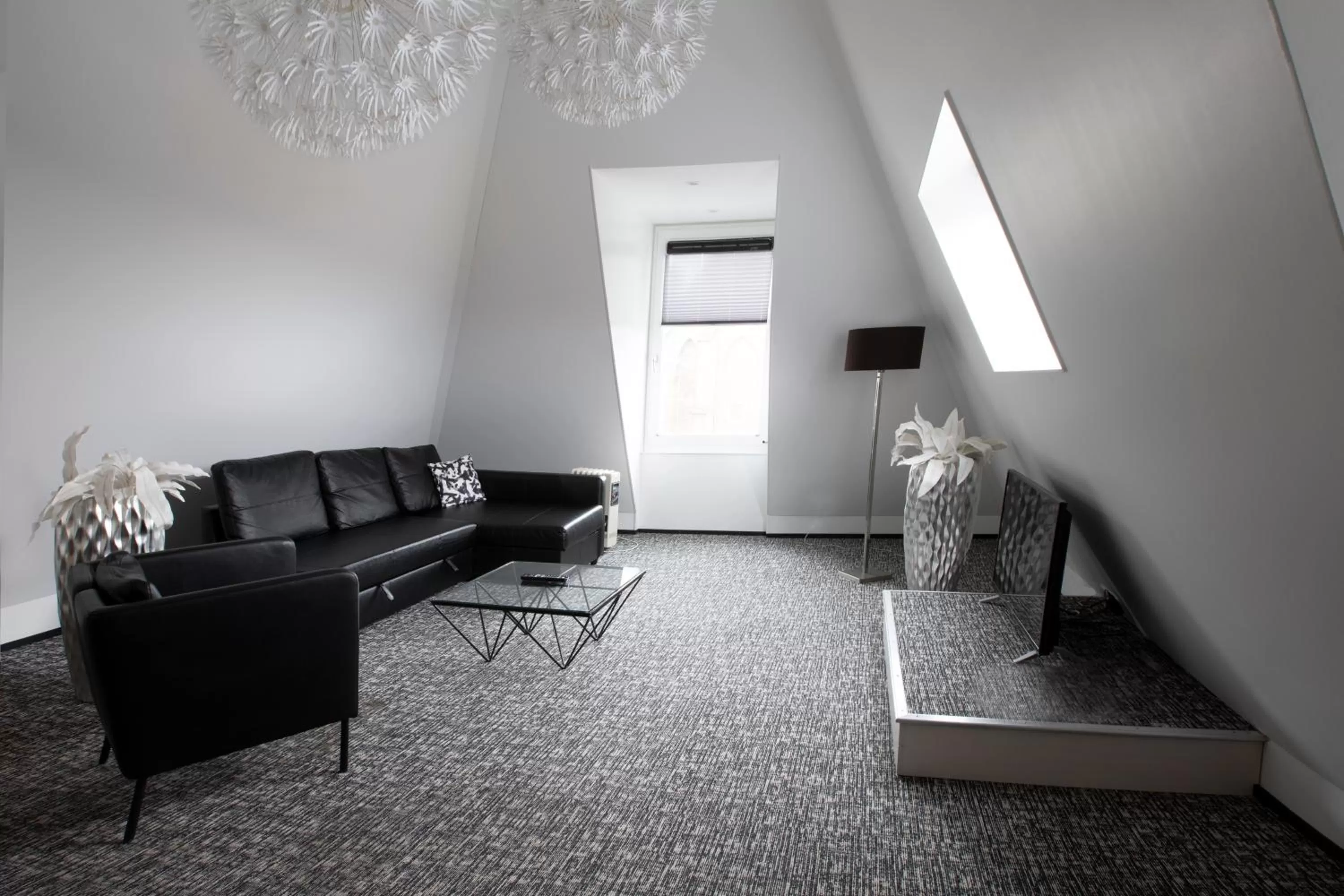 Living room, Seating Area in Apart! Food & Drinks Apartments