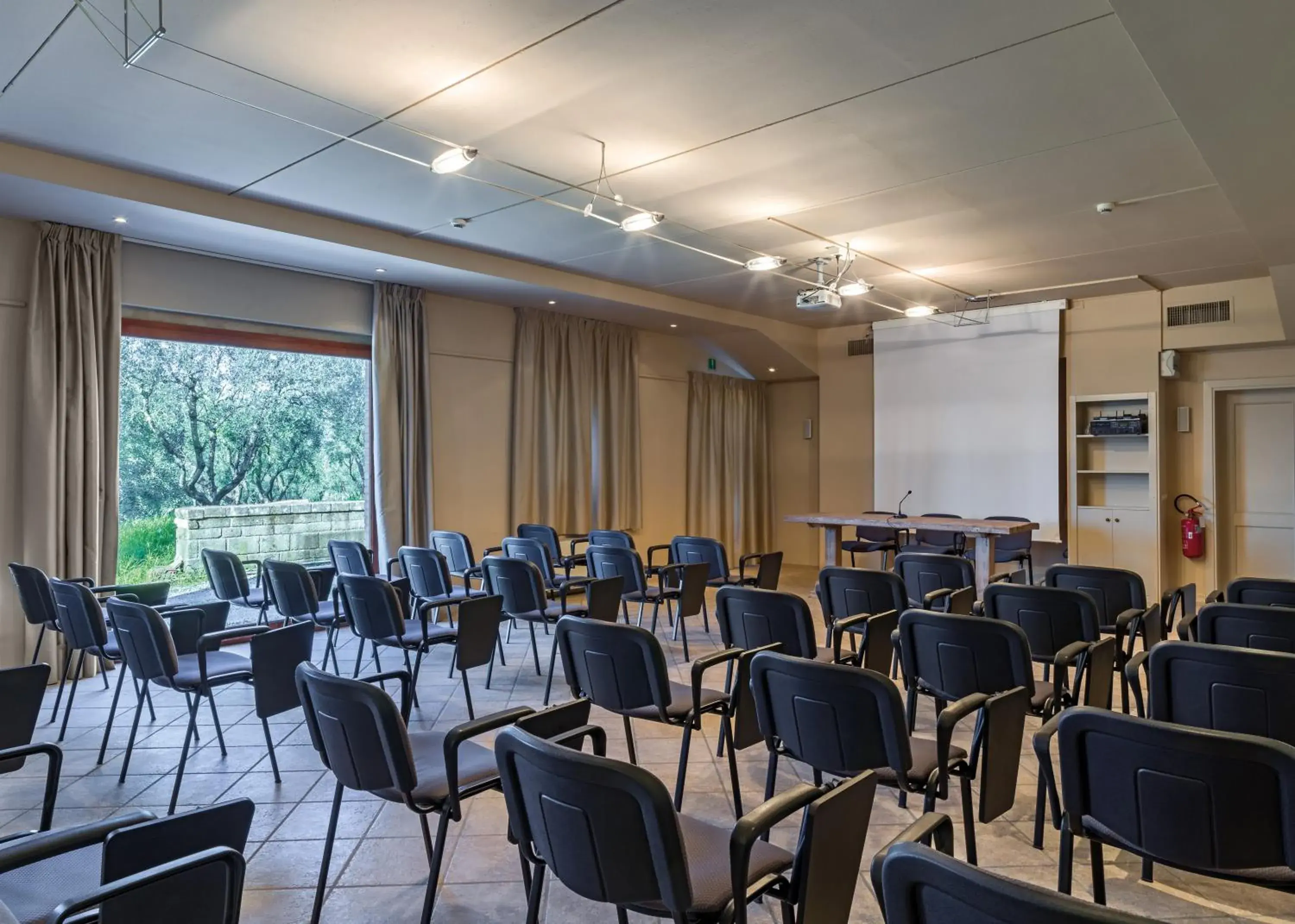 Meeting/conference room, Business Area/Conference Room in Resort Casale Le Torri
