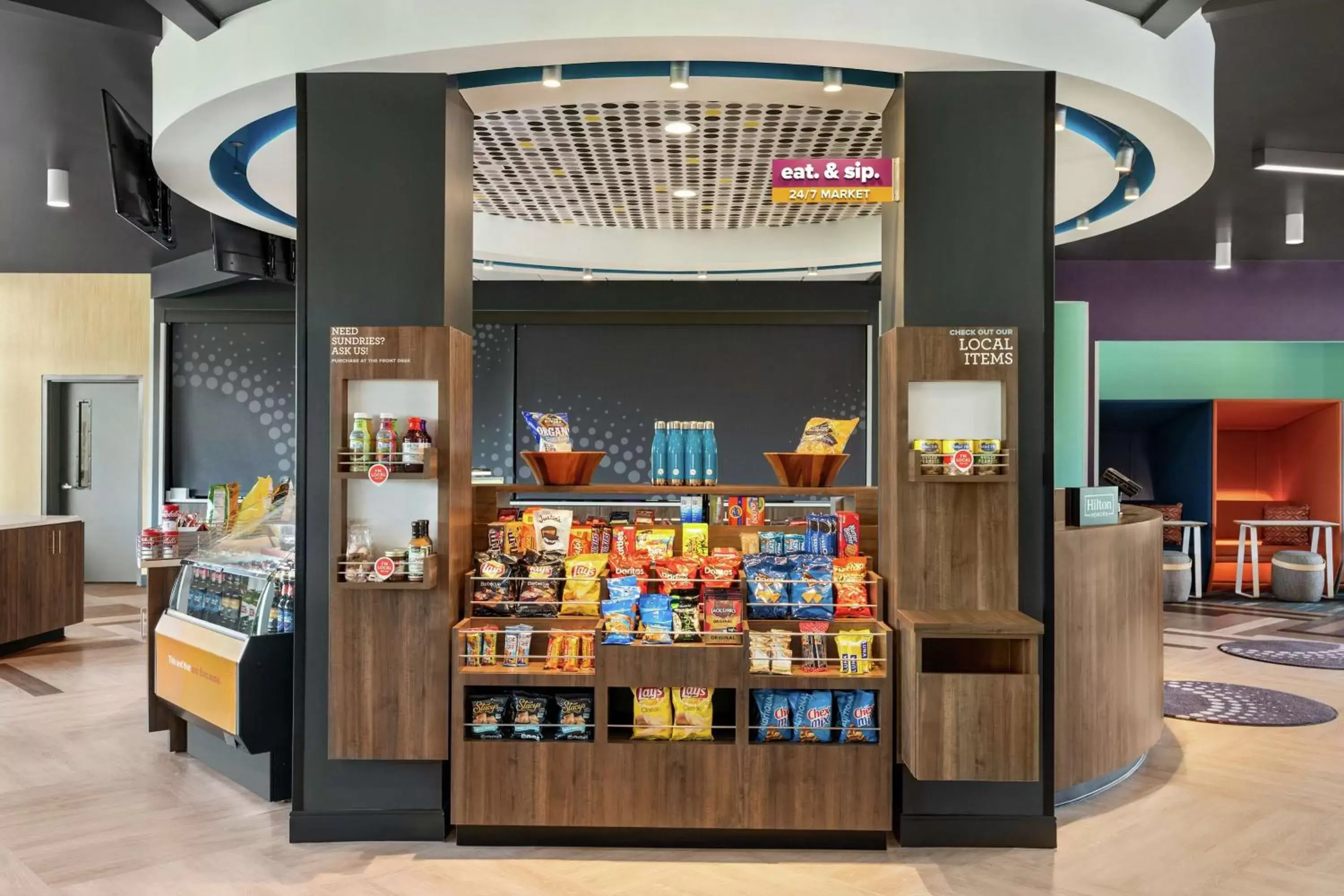 Restaurant/places to eat in Tru By Hilton Florence I-95 Restaurant/places to eat in Tru By Hilton Florence I-95