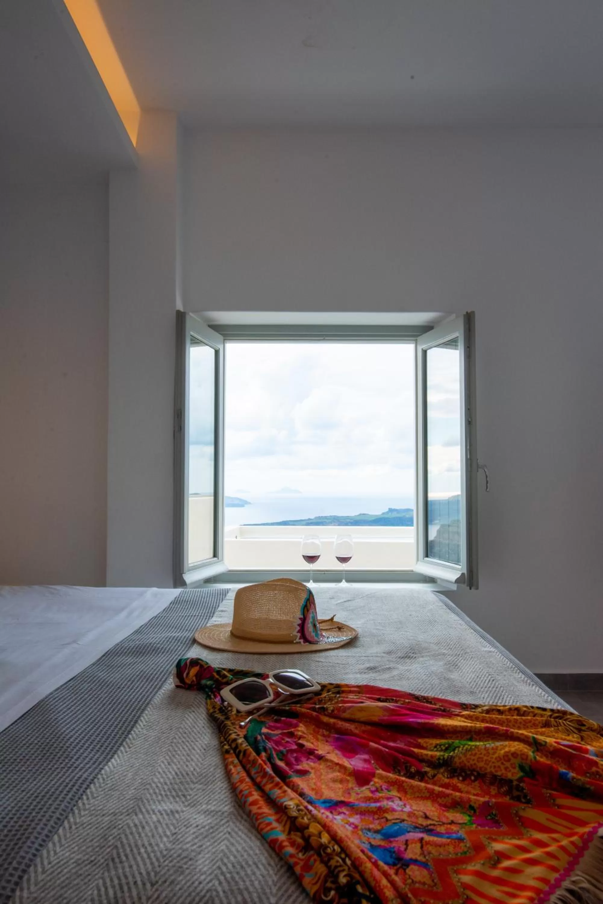 Bed in Caldera Cliff Illusion