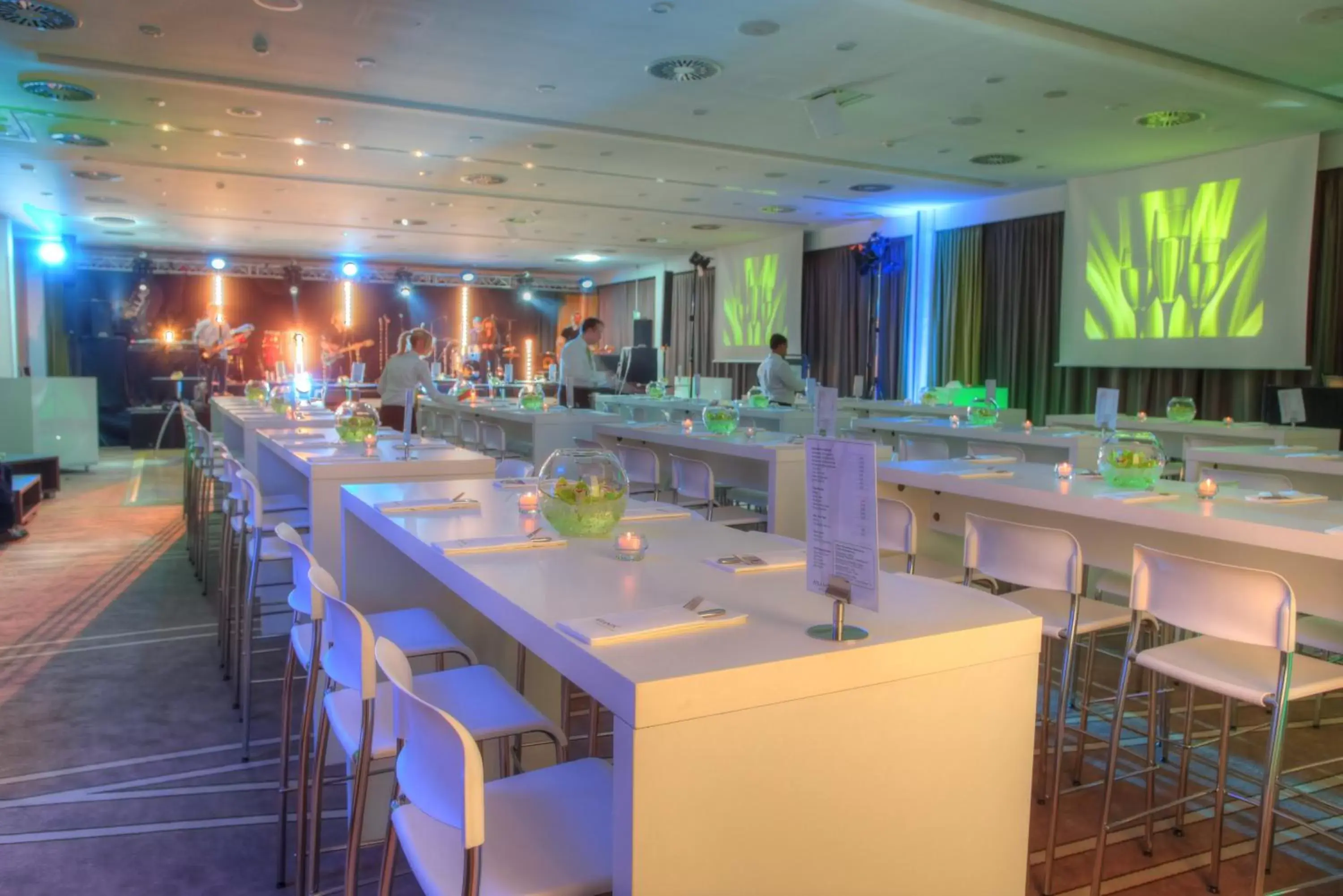 Business facilities, Restaurant/Places to Eat in Atlantic Congress Hotel Essen