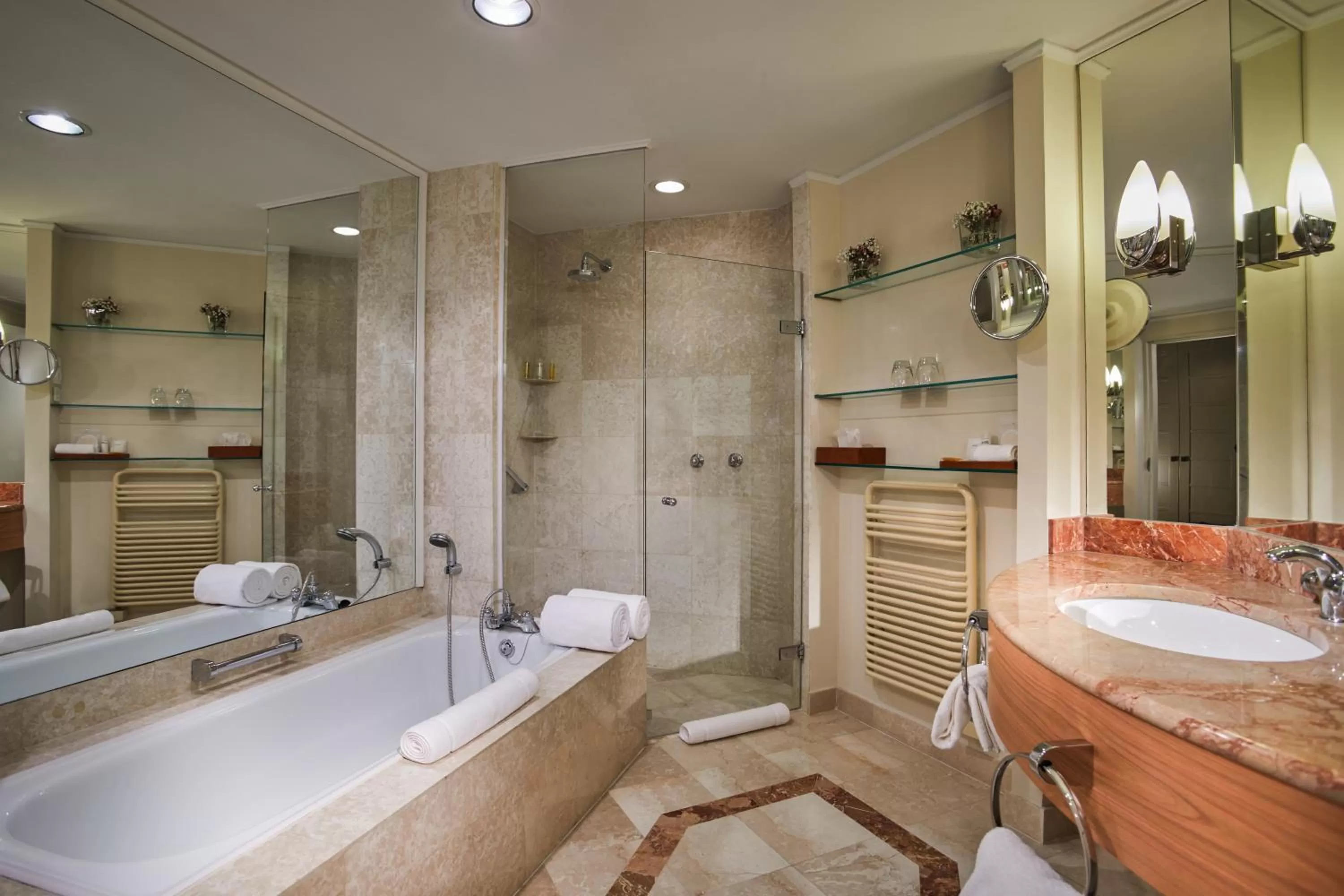 Bathroom in Hyatt Regency Belgrade