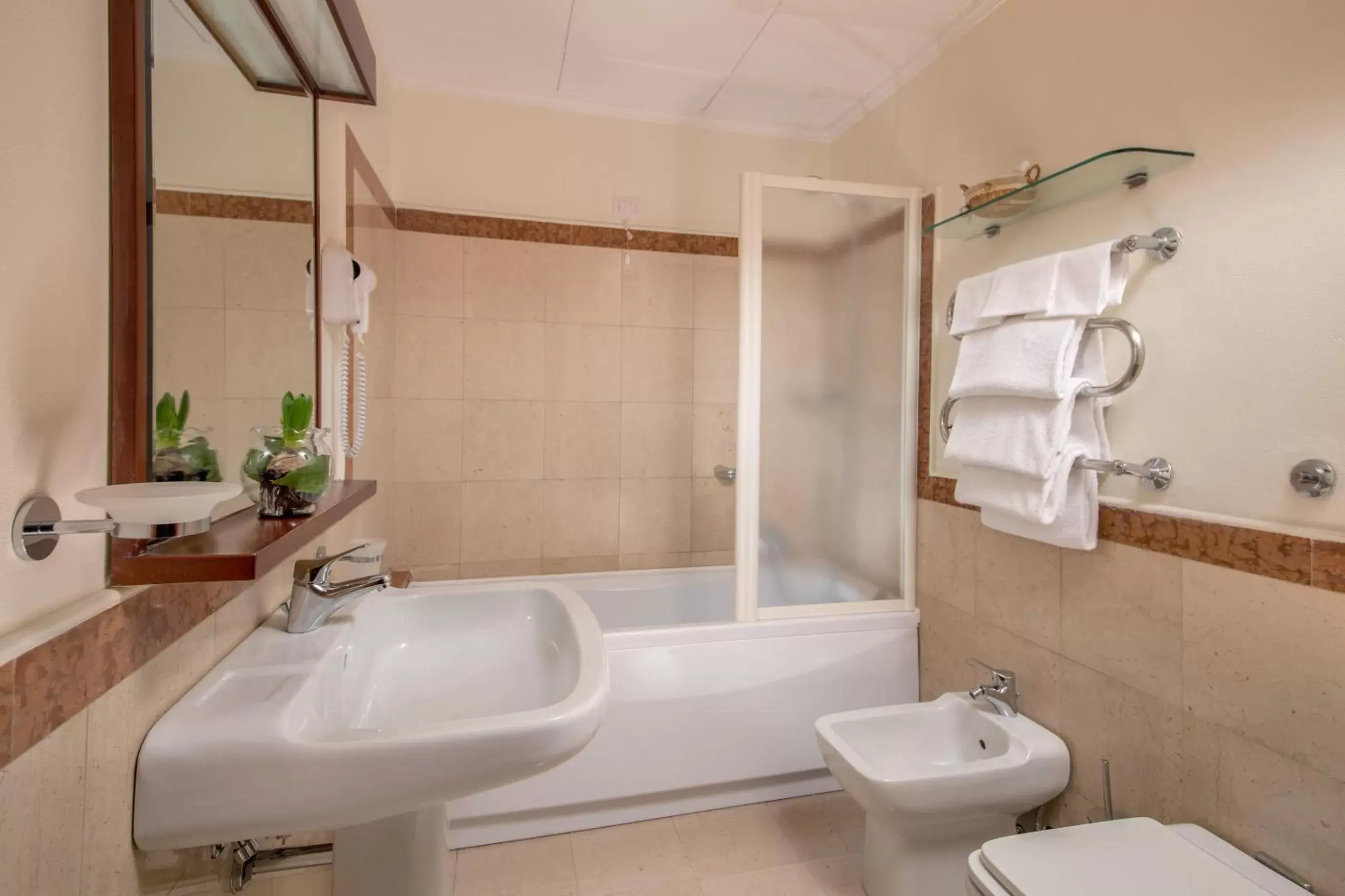 Bathroom in Hotel Villa Grazioli