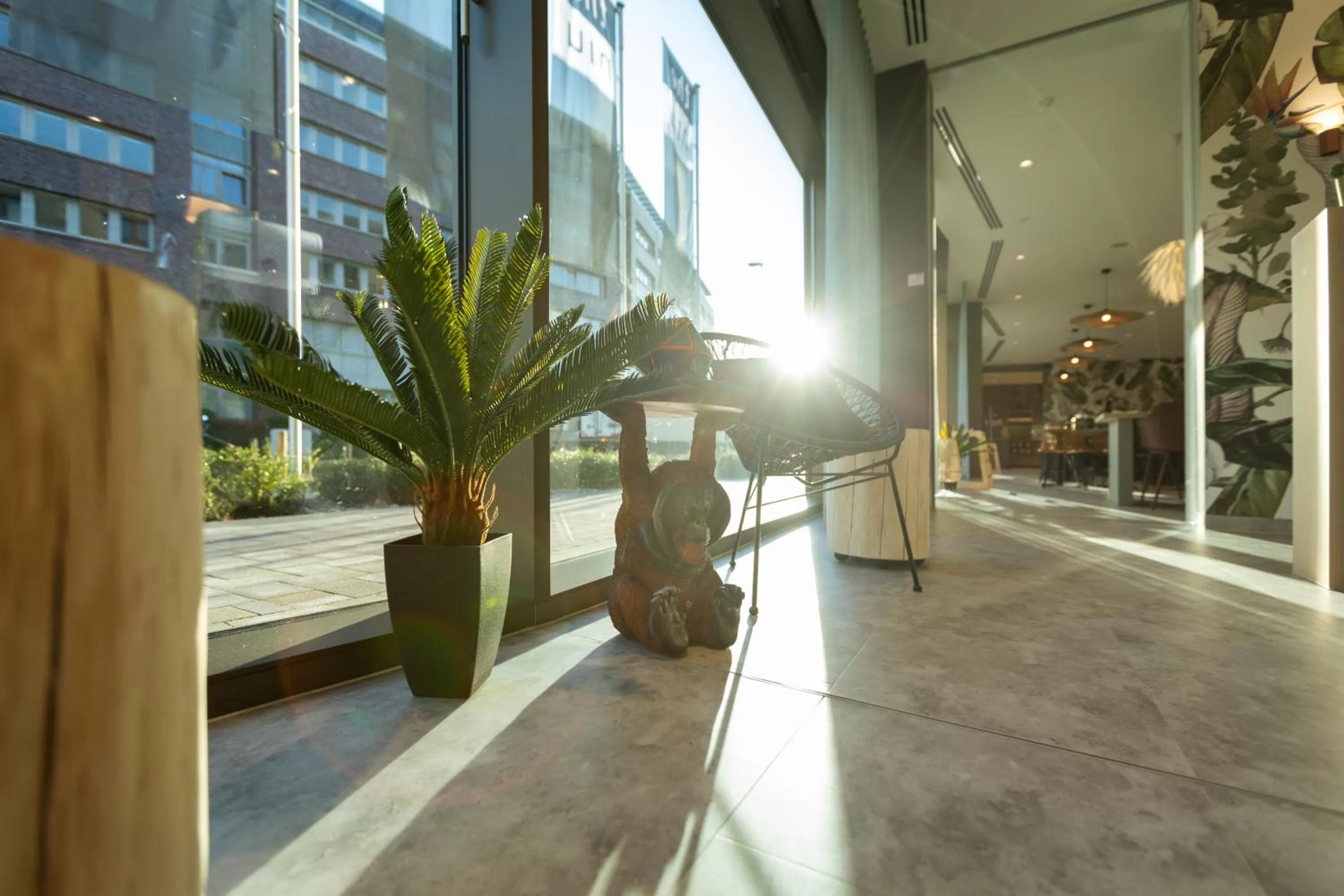 Lobby or reception in Holiday Inn - the niu, Crusoe Bremen Airport by IHG