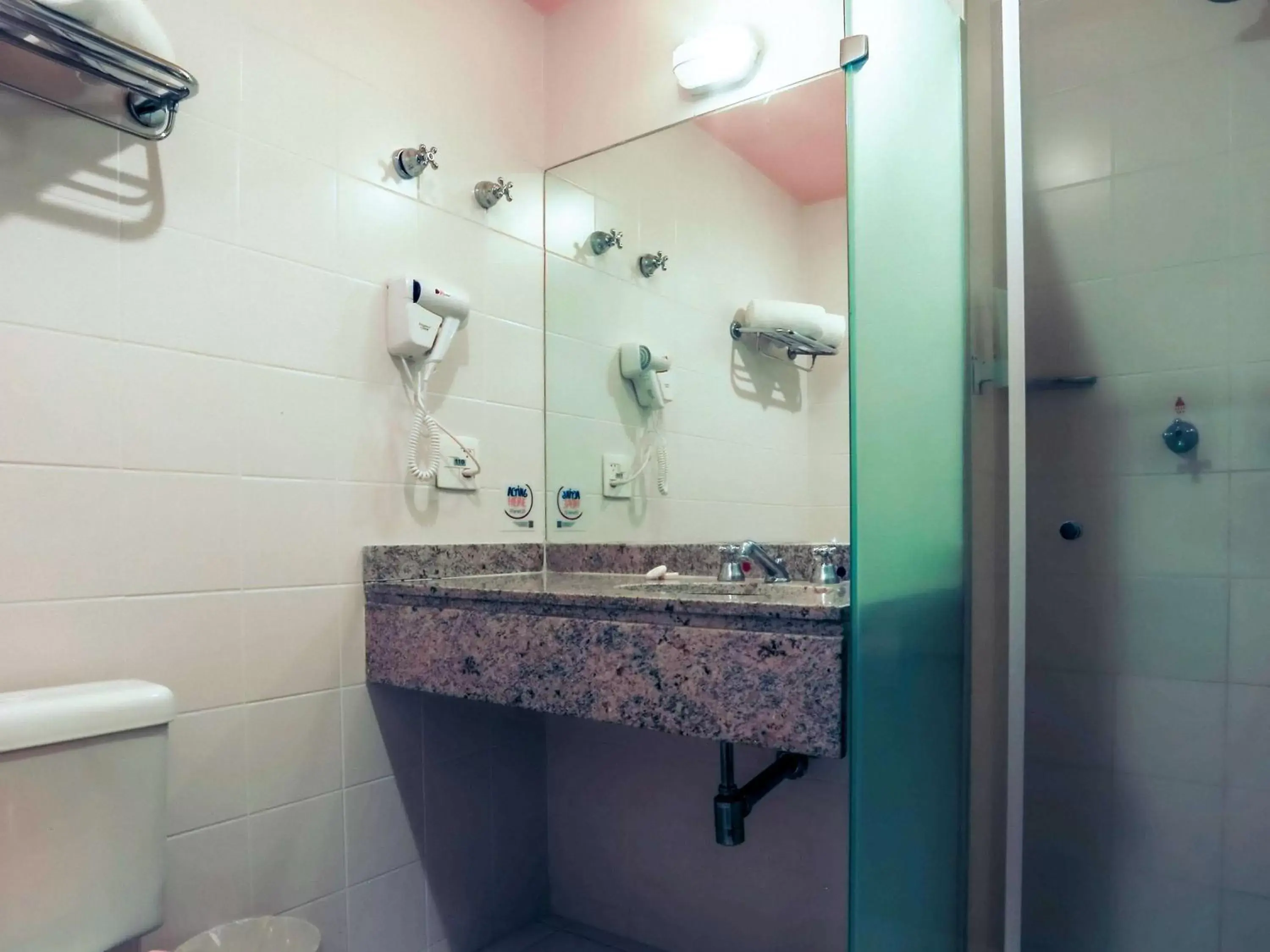 Photo of the whole room, Bathroom in ibis Styles SP Faria Lima