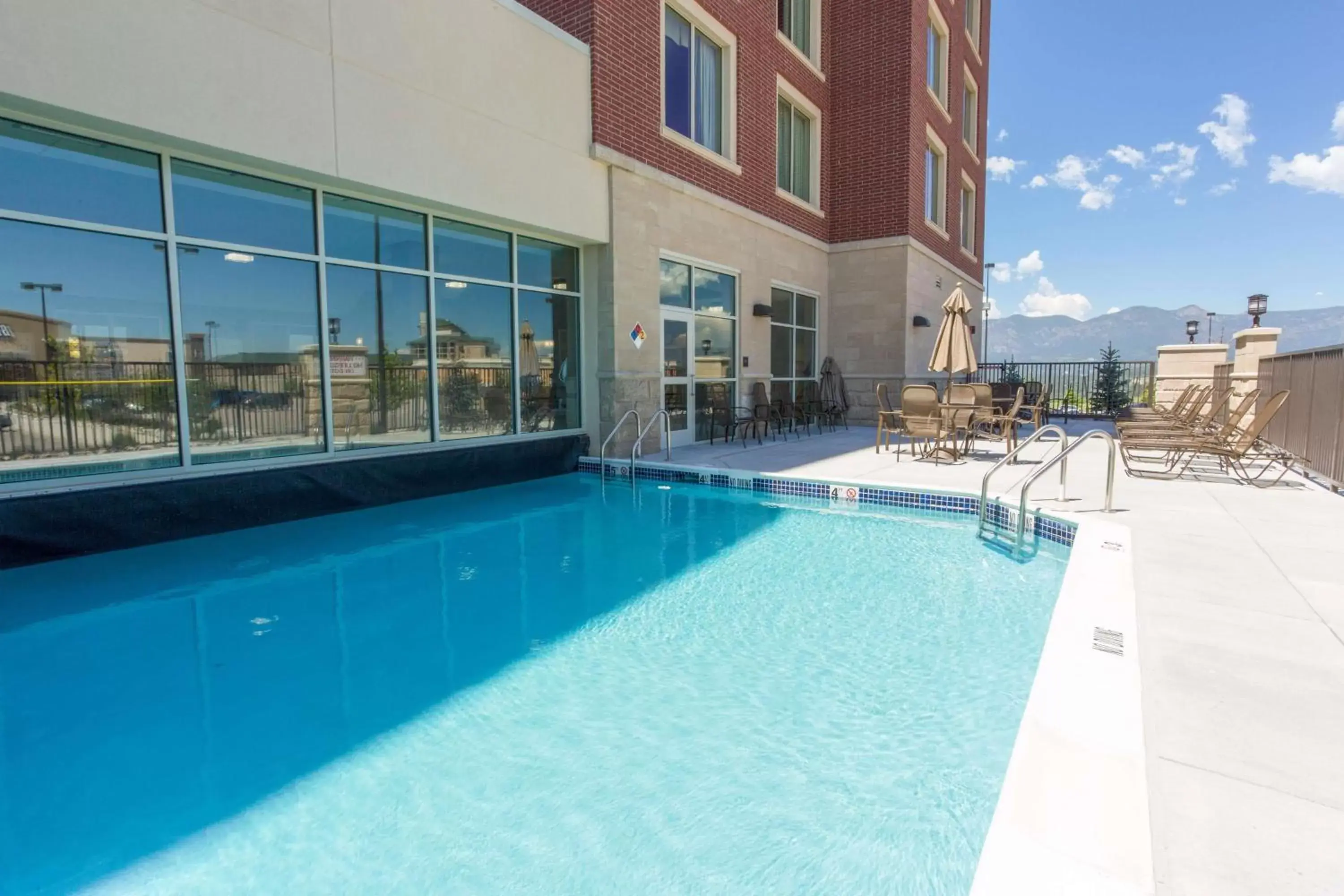 Activities, Swimming Pool in Drury Inn & Suites Colorado Springs Near the Air Force Academy