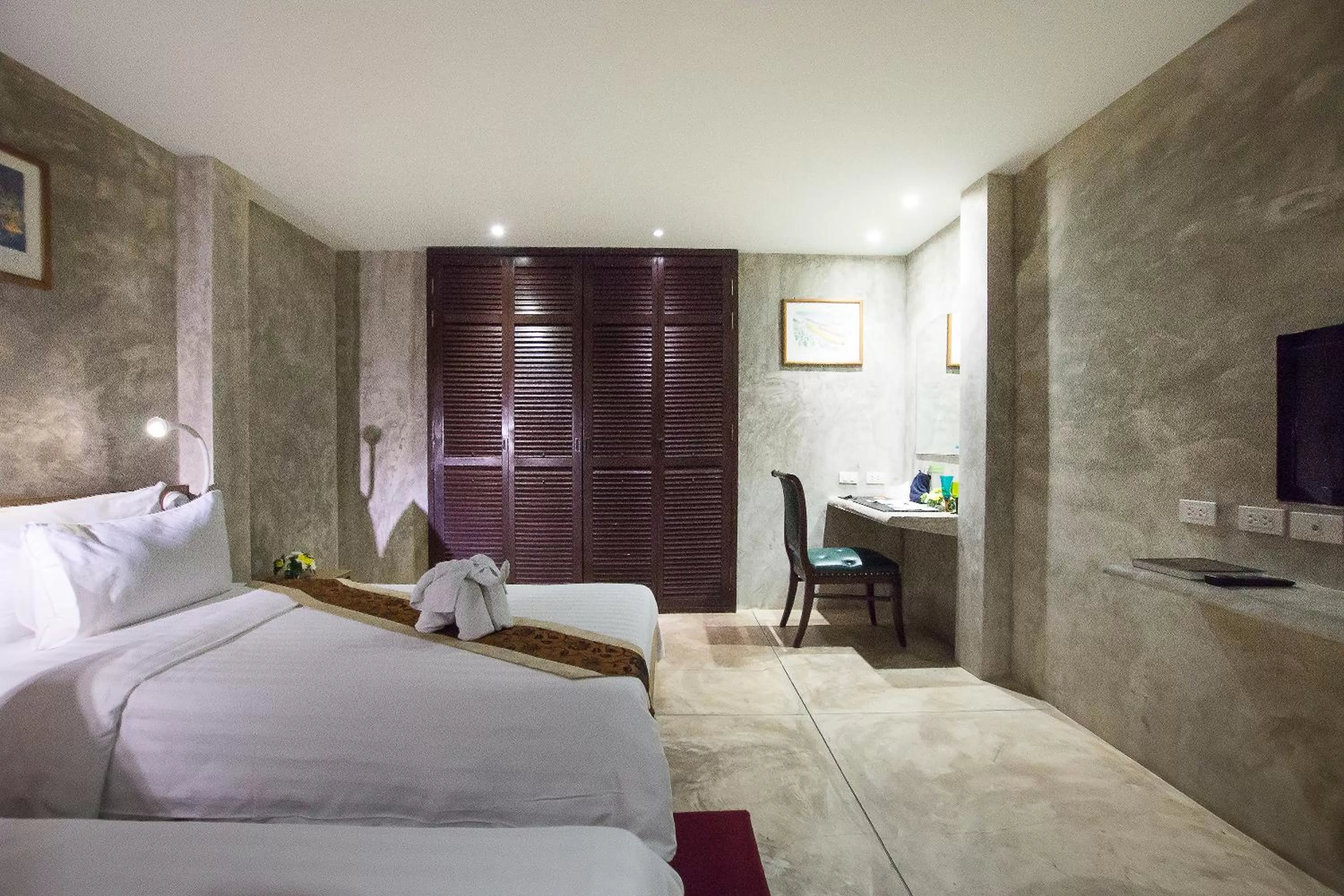 Photo of the whole room, Bed in Buddy Boutique Inn