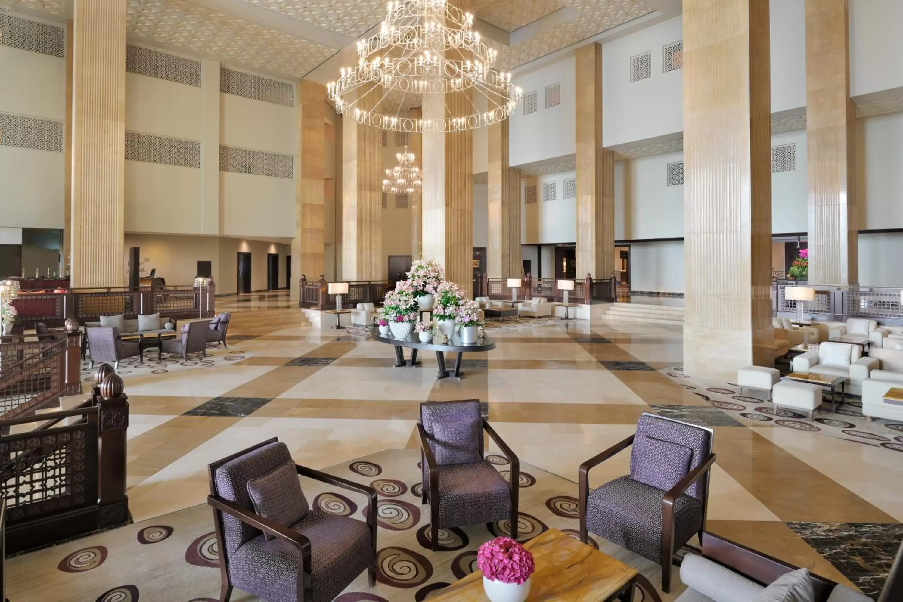Lobby or reception, Restaurant/Places to Eat in Grand Hyatt Doha Hotel & Villas