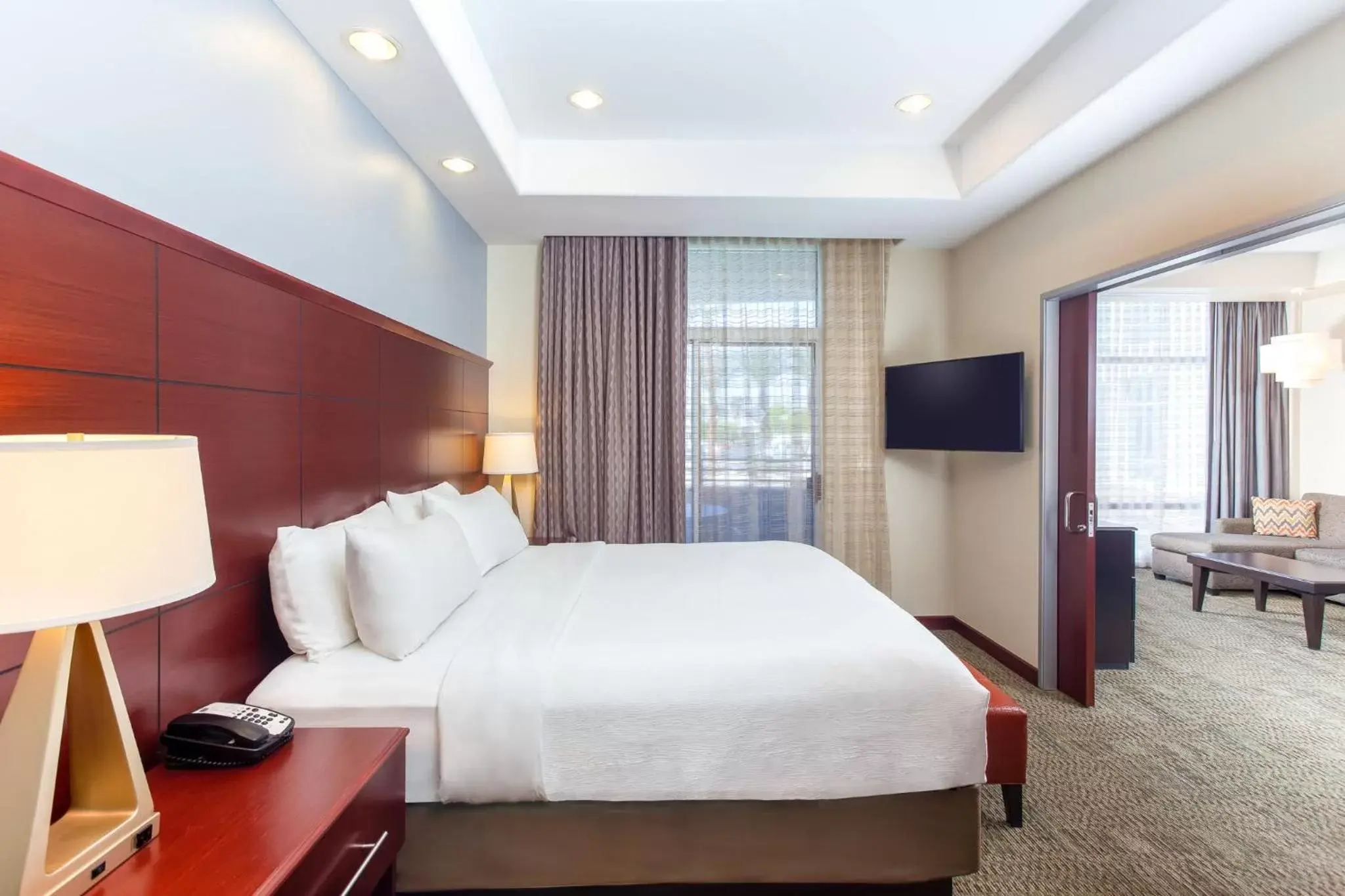 Photo of the whole room, Bed in Staybridge Suites Las Vegas - Stadium District