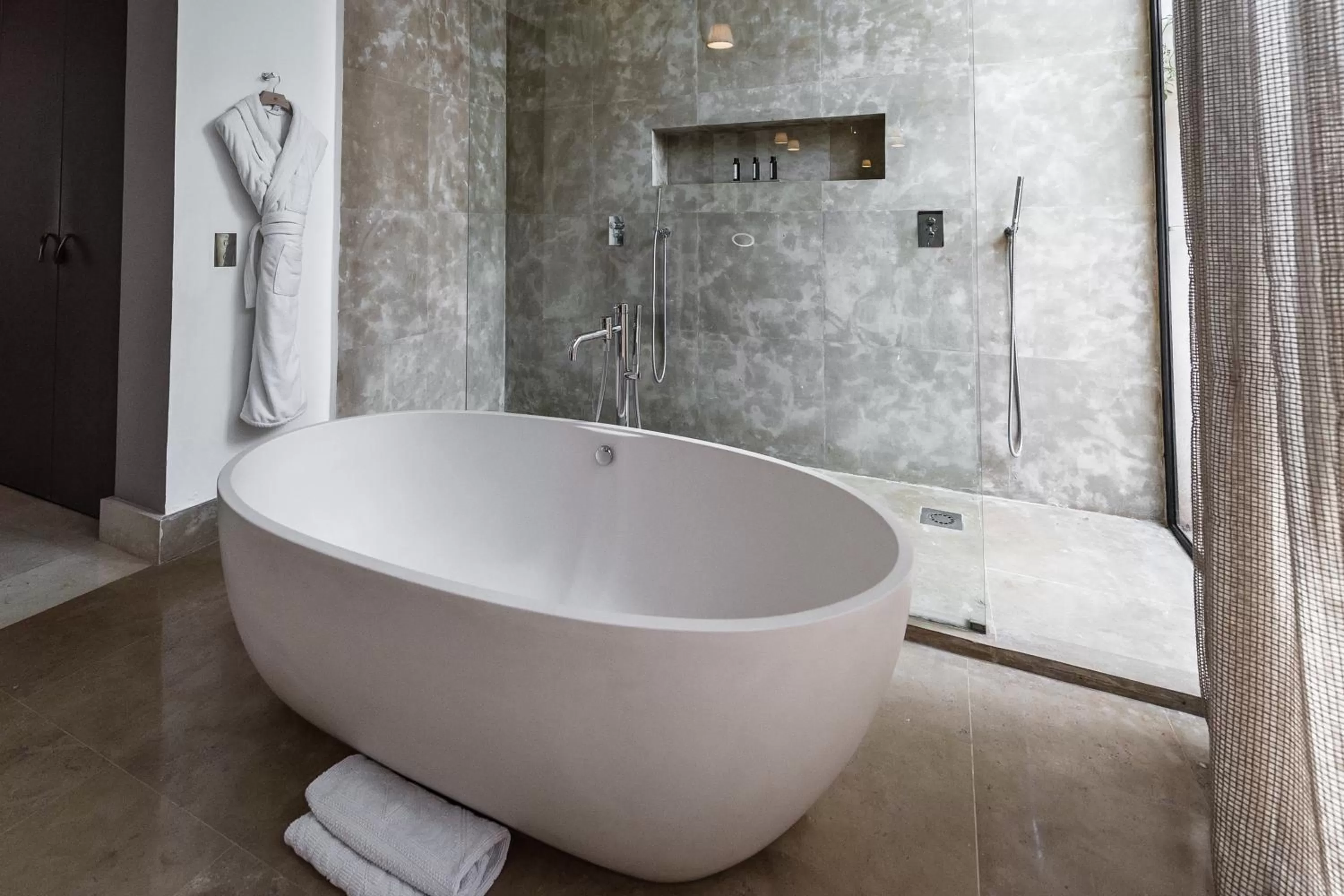 Bathroom in Palais Namaskar