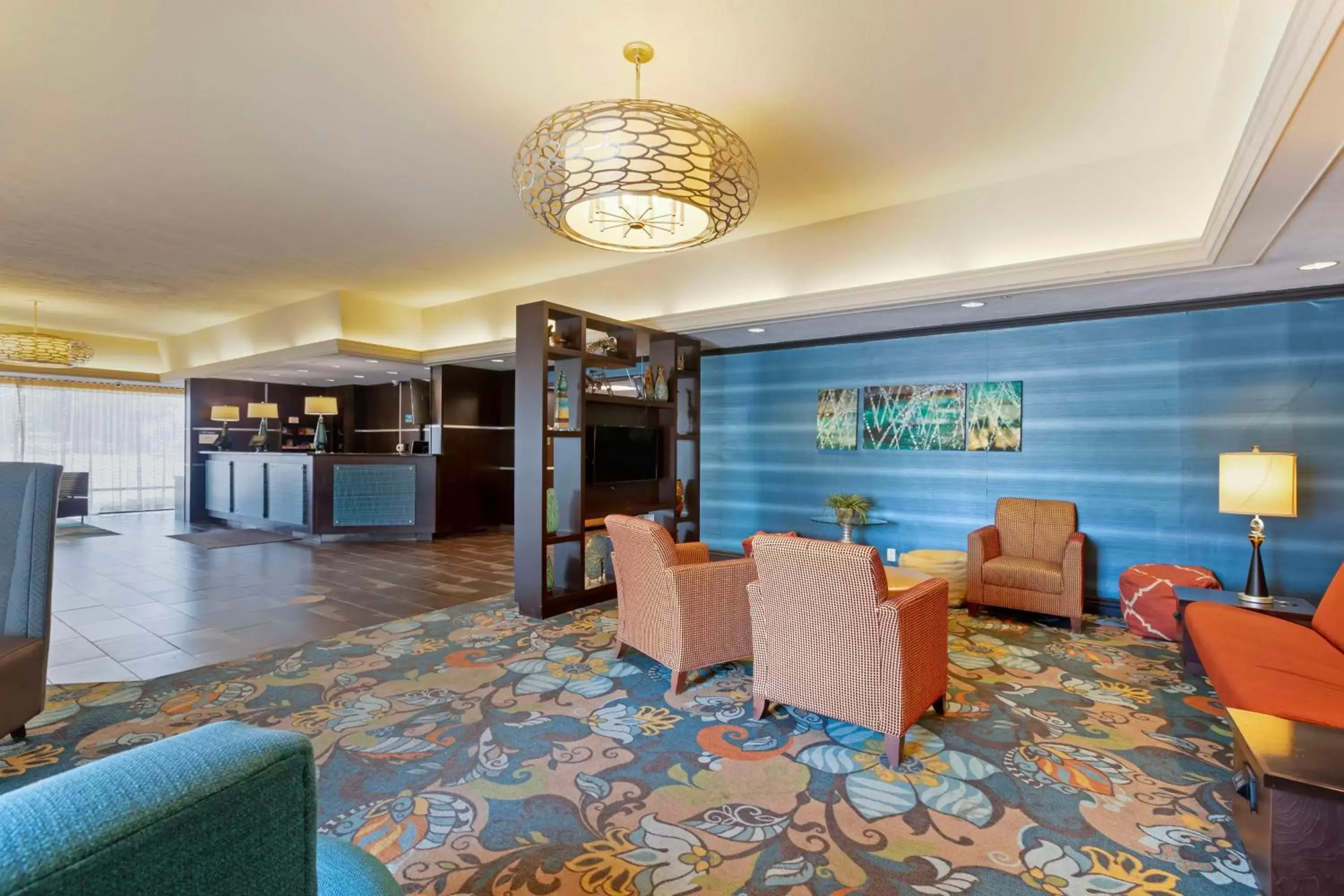 Lobby or reception in Best Western Plus Midwest Inn