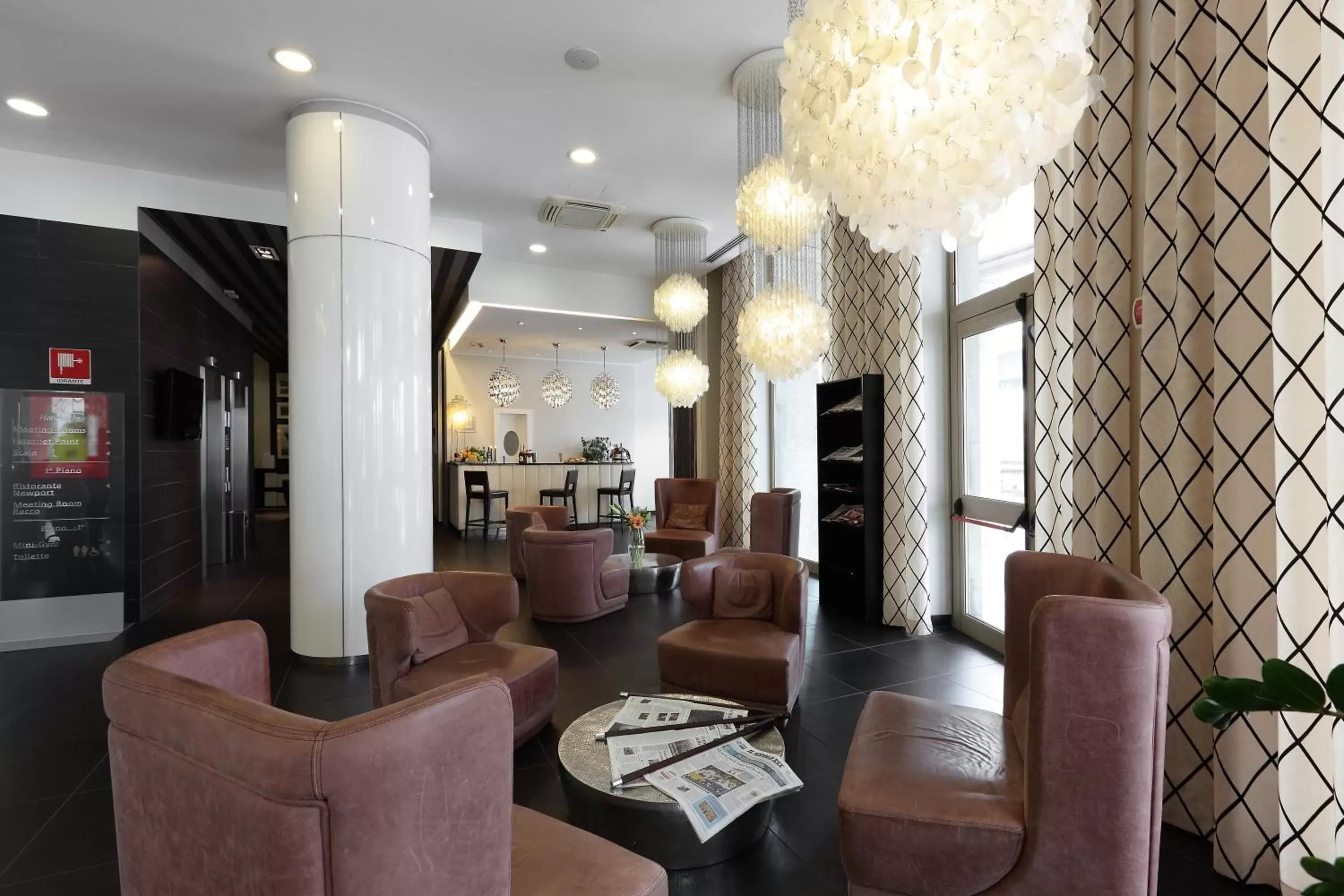 Lobby or reception, Lobby/Reception in Holiday Inn Genoa City, an IHG Hotel