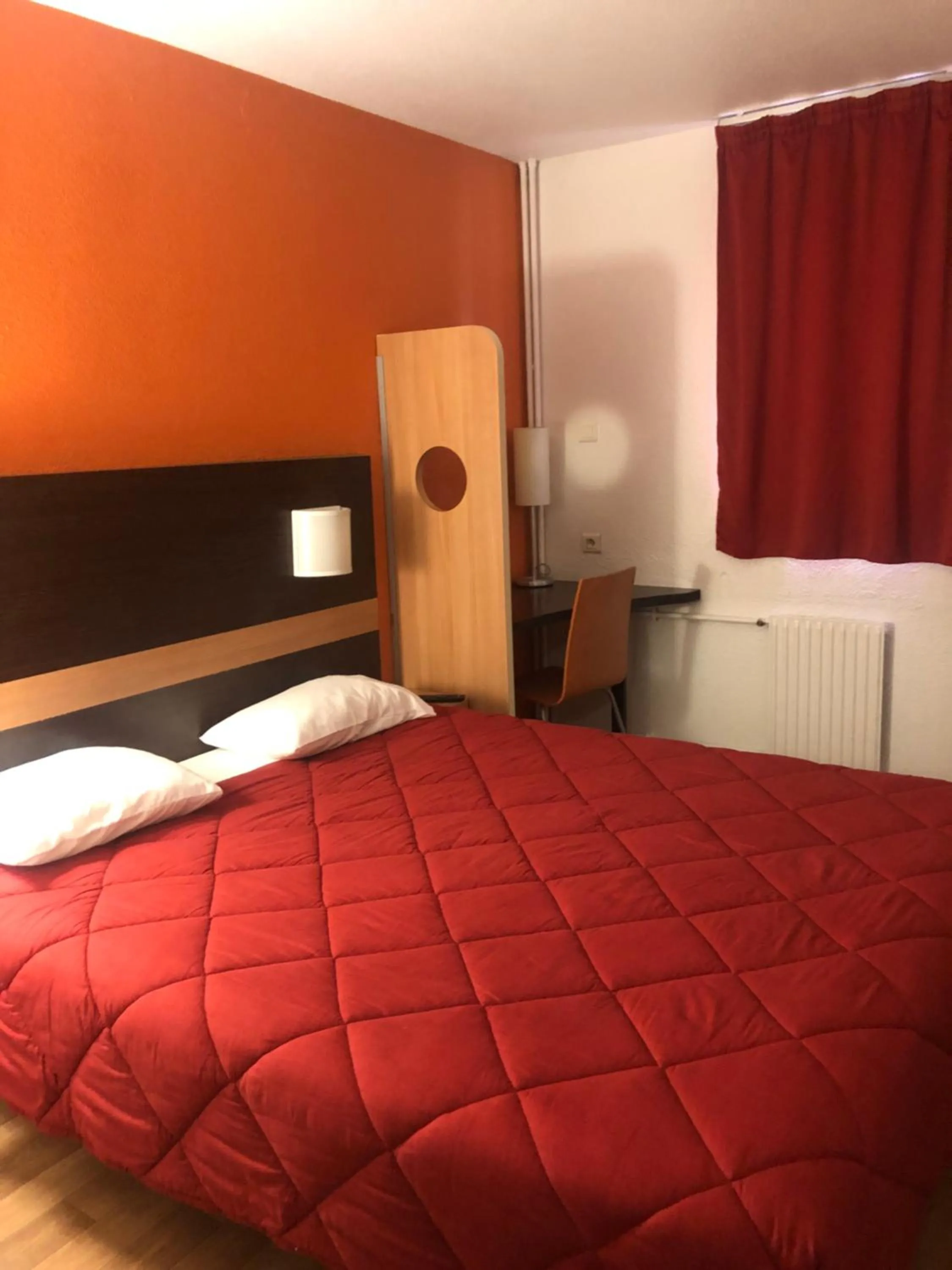 Bedroom in Premiere Classe Rungis - Orly