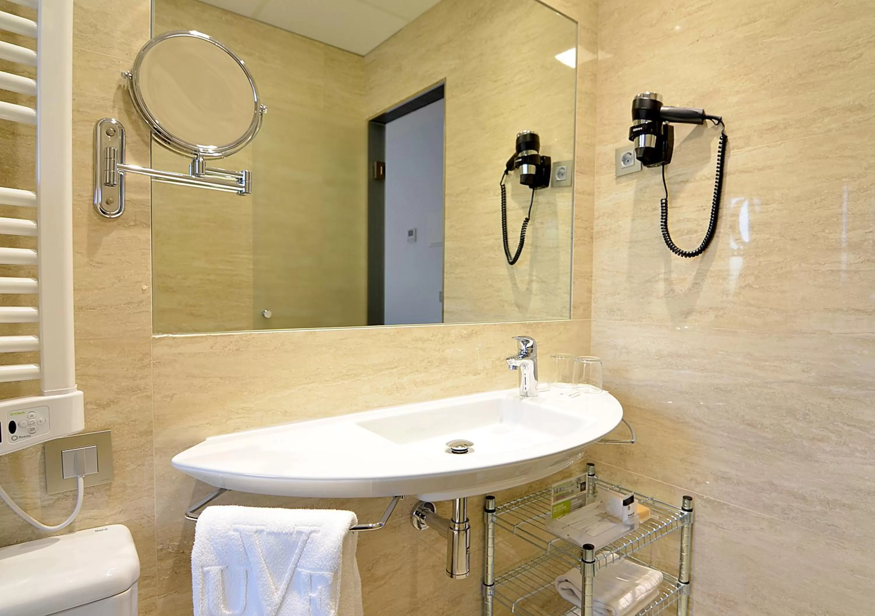 Bathroom in UVE Alcobendas