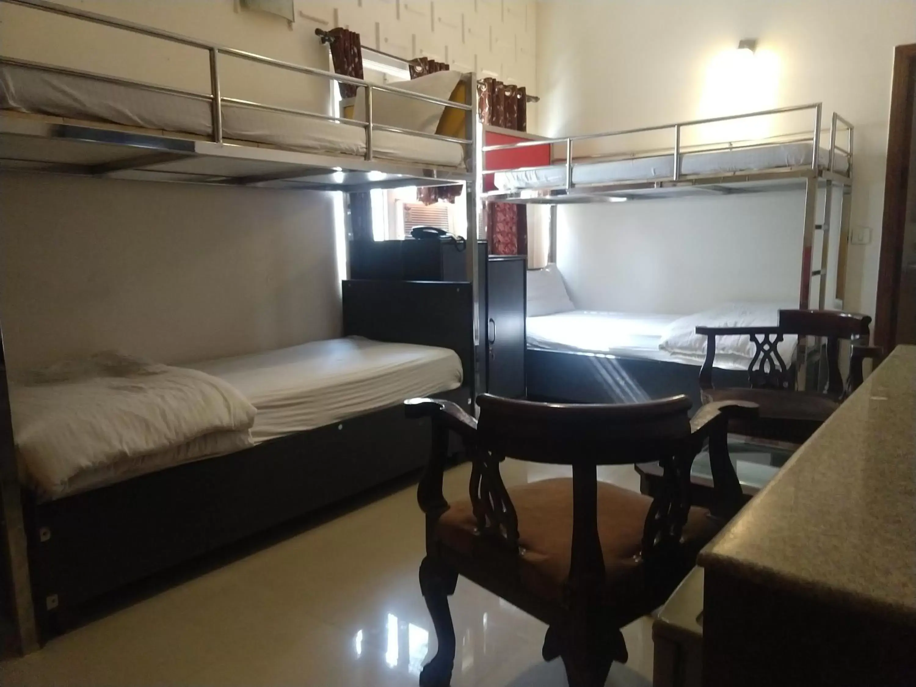 Guests, Bunk Bed in Hotel Persona International