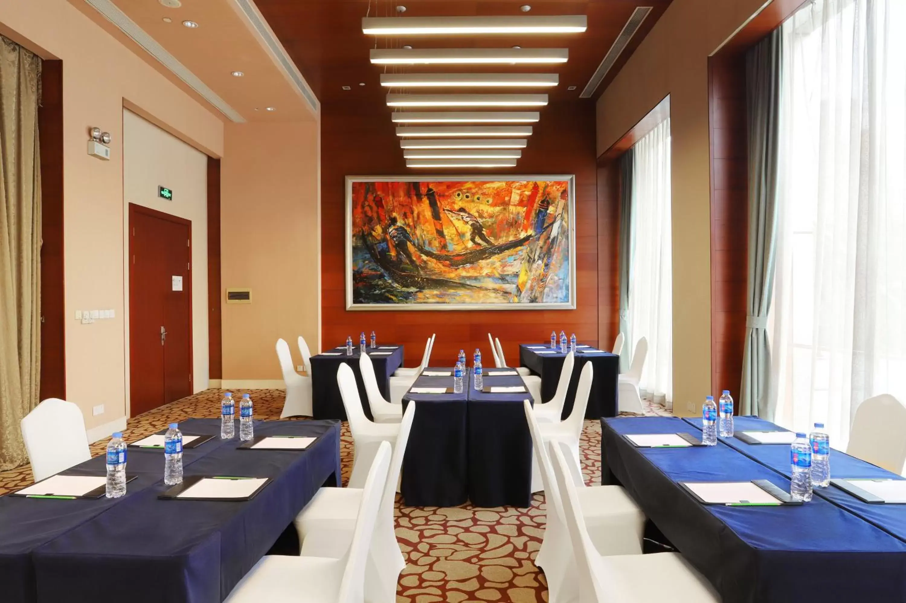 Meeting/conference room, Restaurant/Places to Eat in Holiday Inn Shanghai Pudong Nanpu, an IHG Hotel