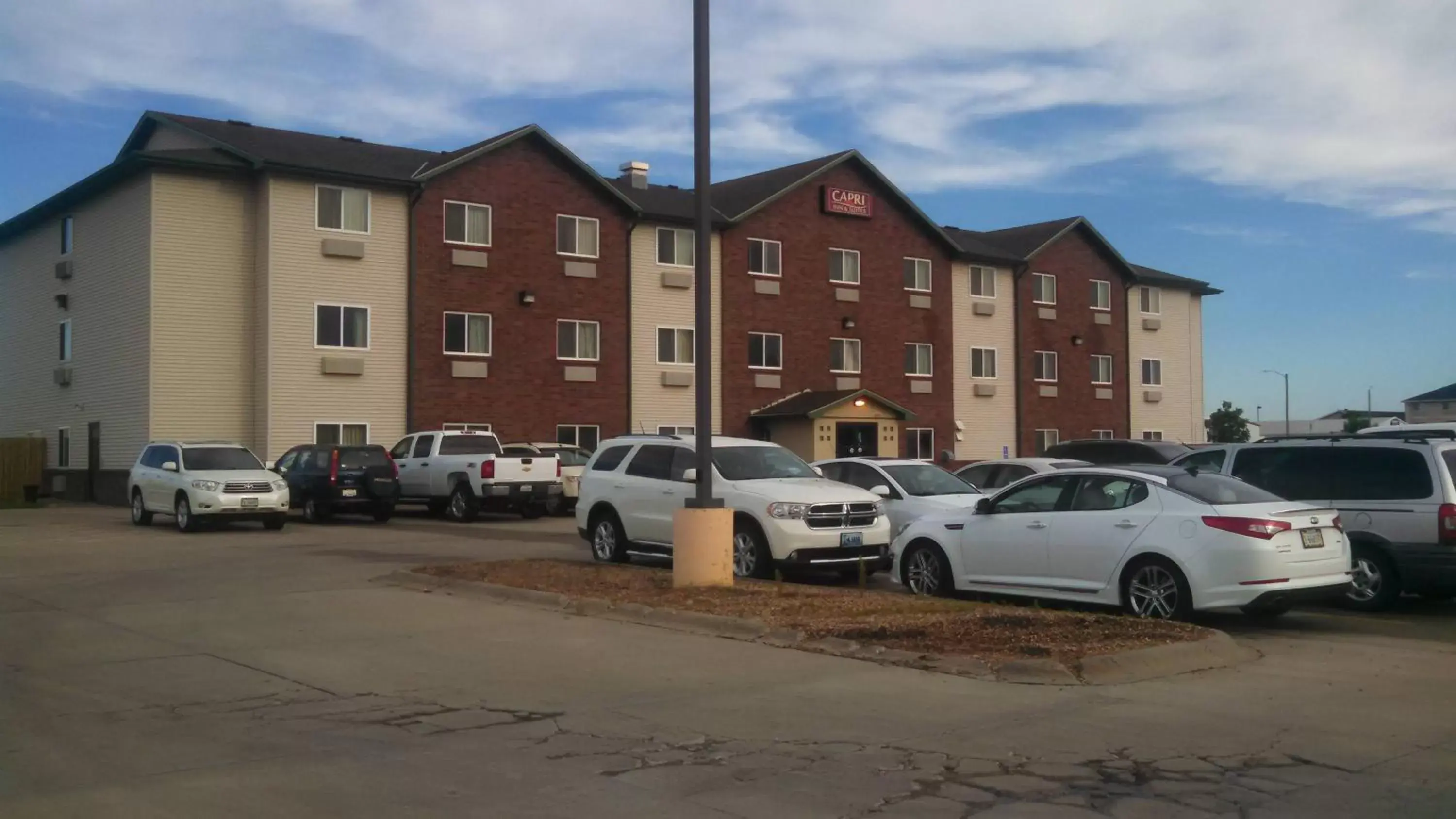 Facade/entrance, Property Building in Capri Inn & Suites - Beatrice