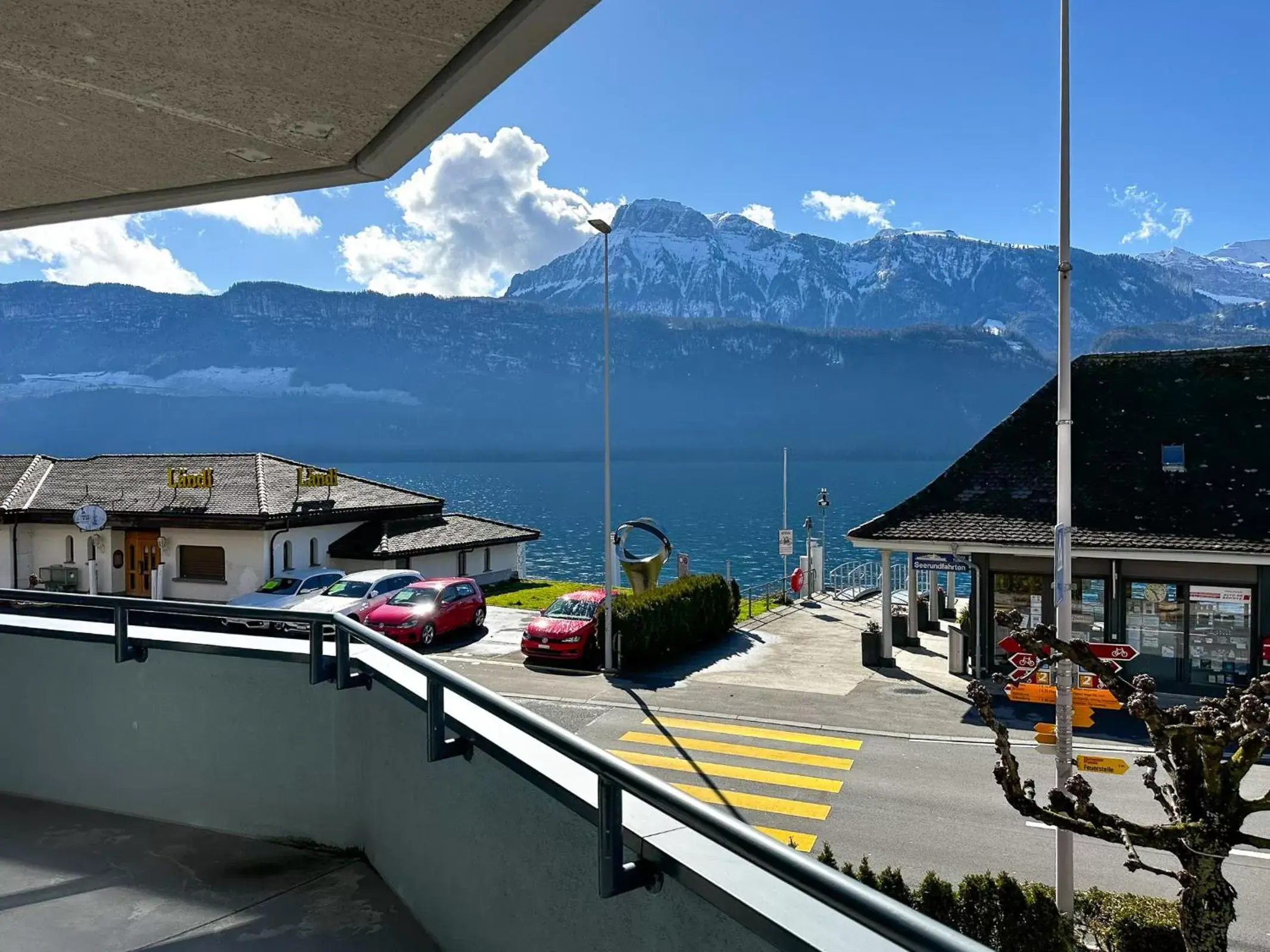 Nearby landmark, Mountain View in Seehotel Riviera at Lake Lucerne