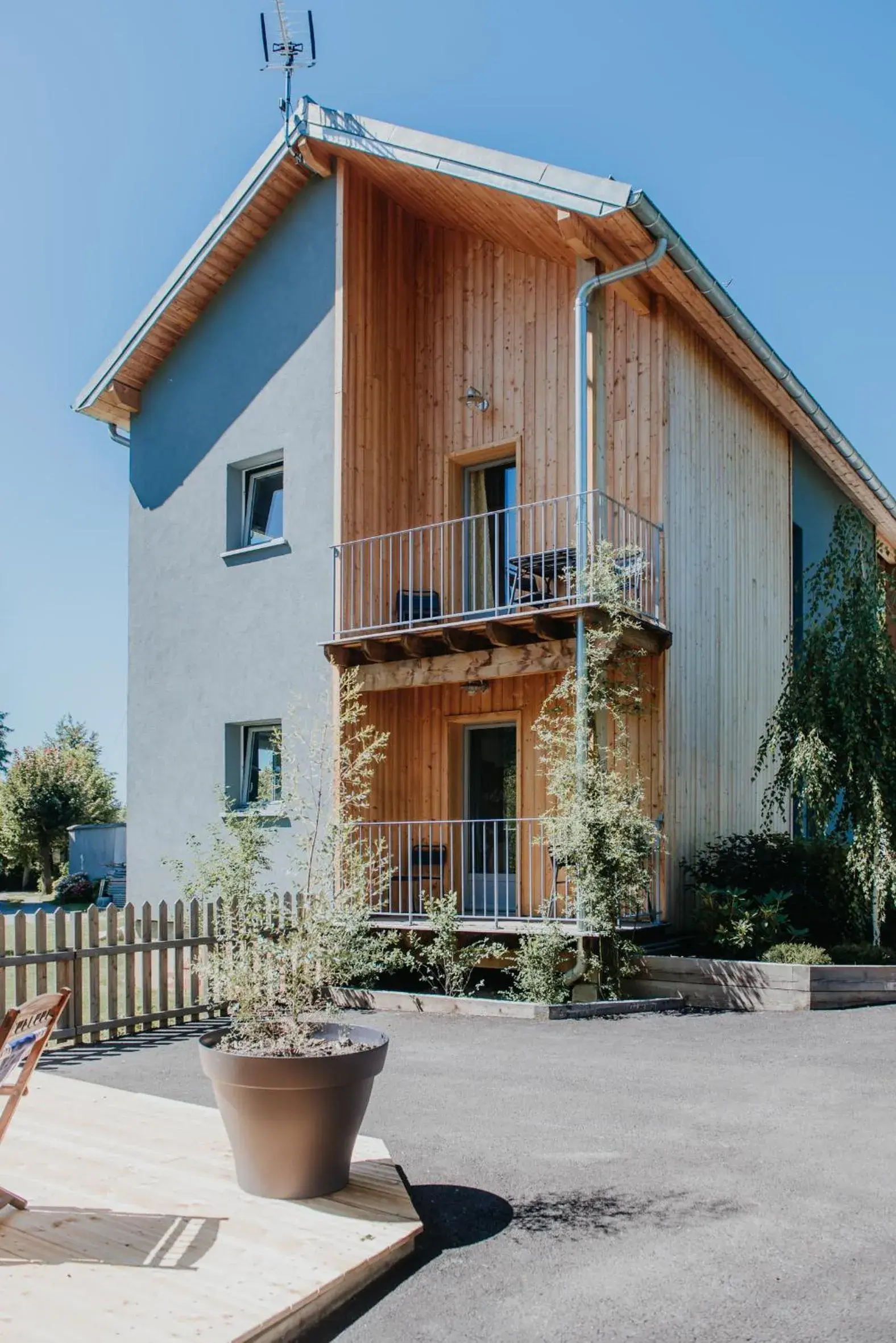 Property Building in La Maison Augustine