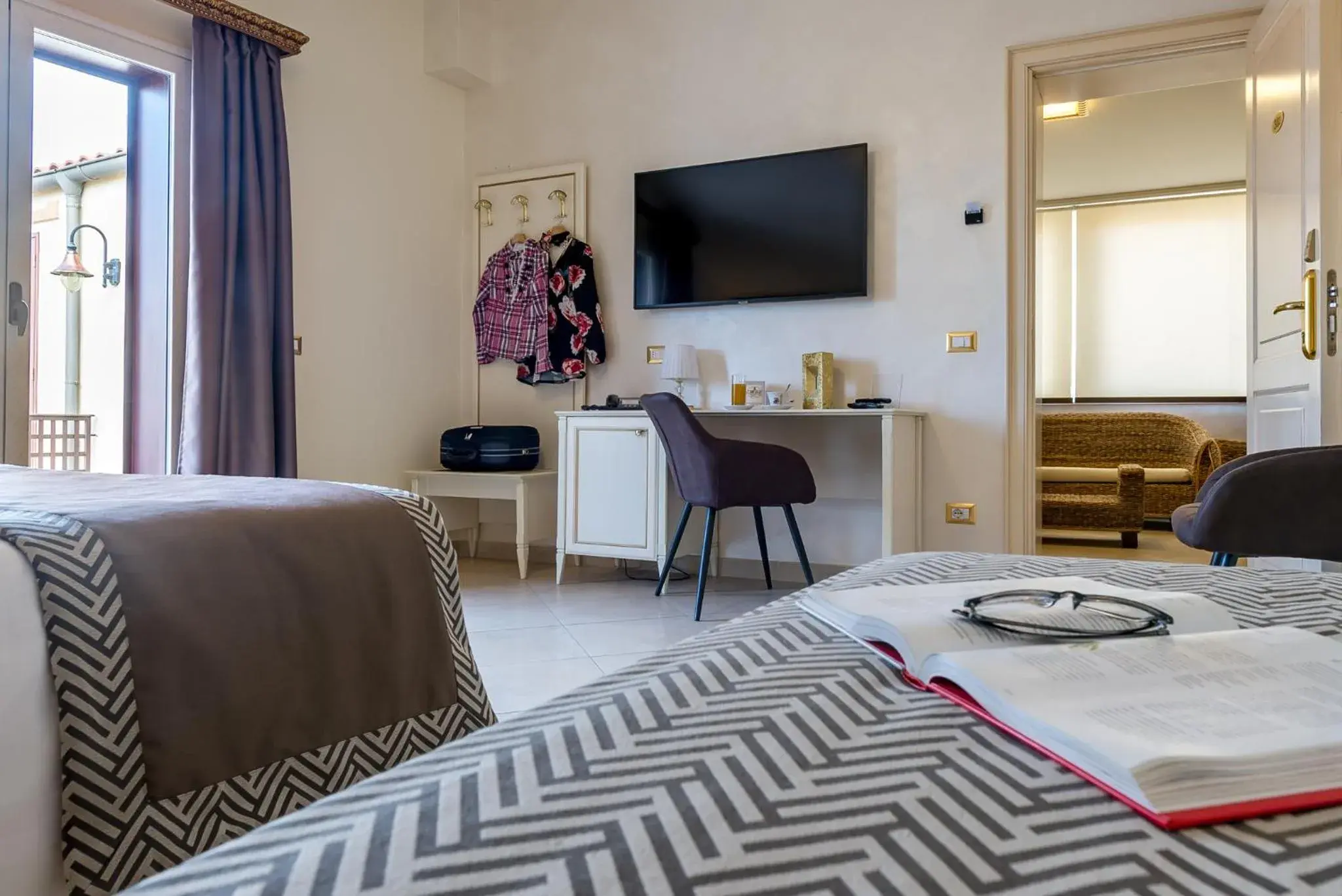 Bed in Vittorio Emanuele Boutique Hotel