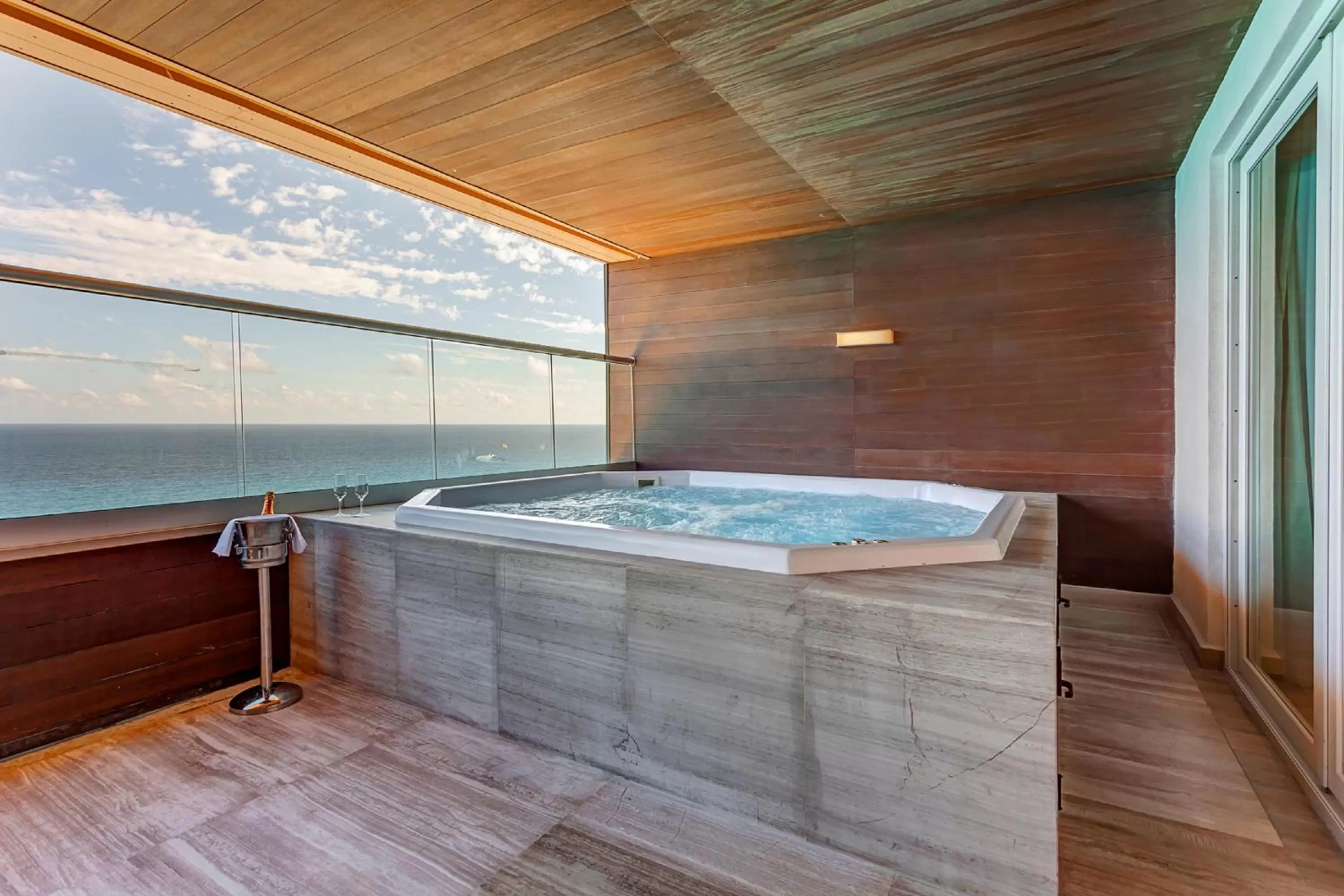 Balcony/Terrace in Royalton CHIC Cancun, An Autograph Collection All-Inclusive Resort - Adults Only