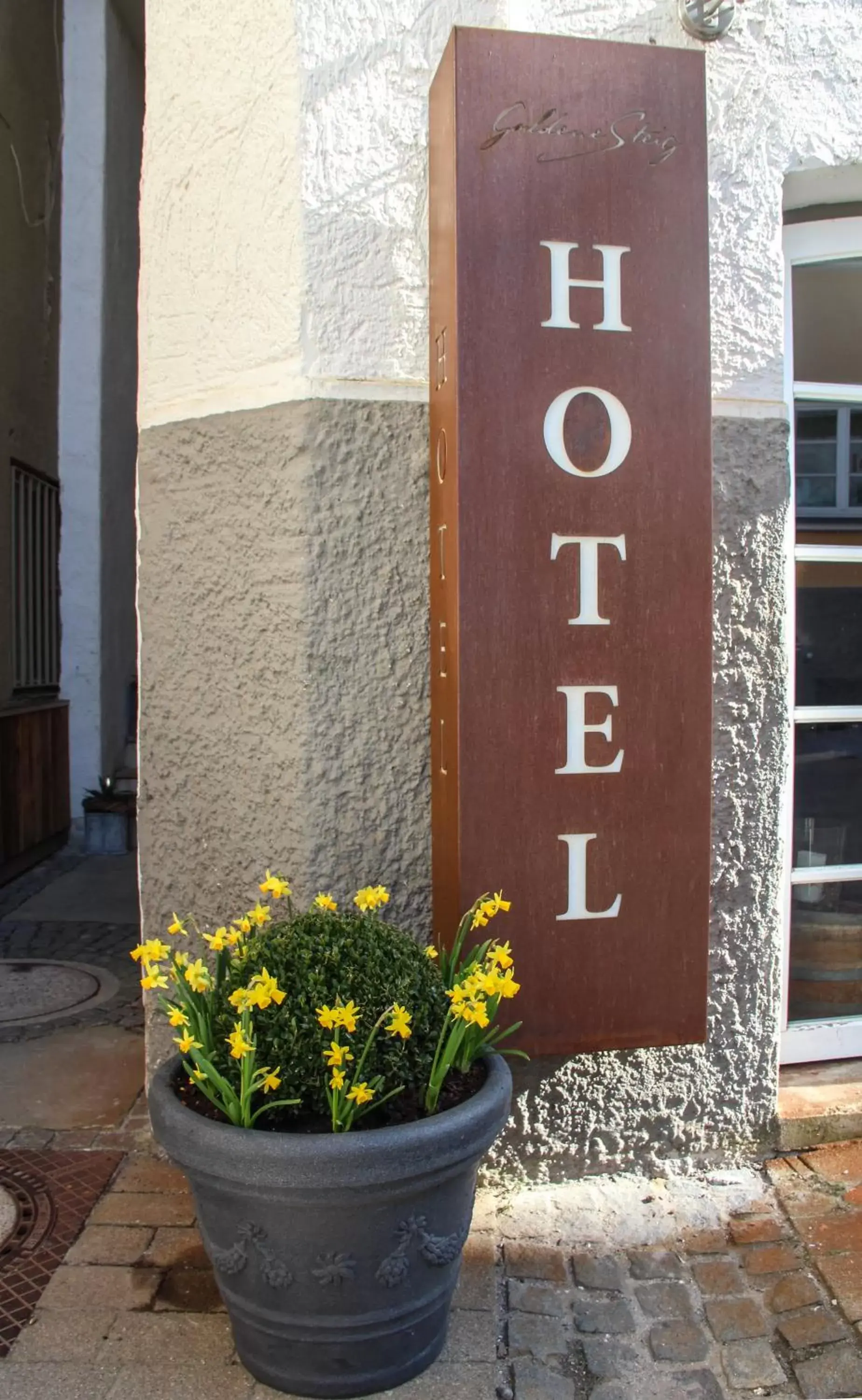 Facade/entrance, Property Logo/Sign in Hotel Goldene Steig