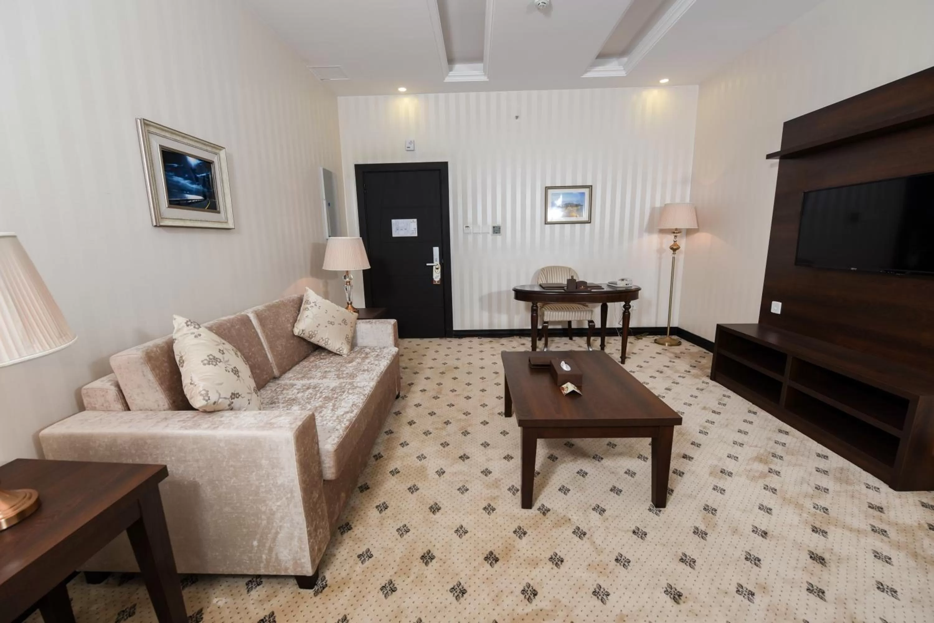 Seating Area in Grand Park Hotel