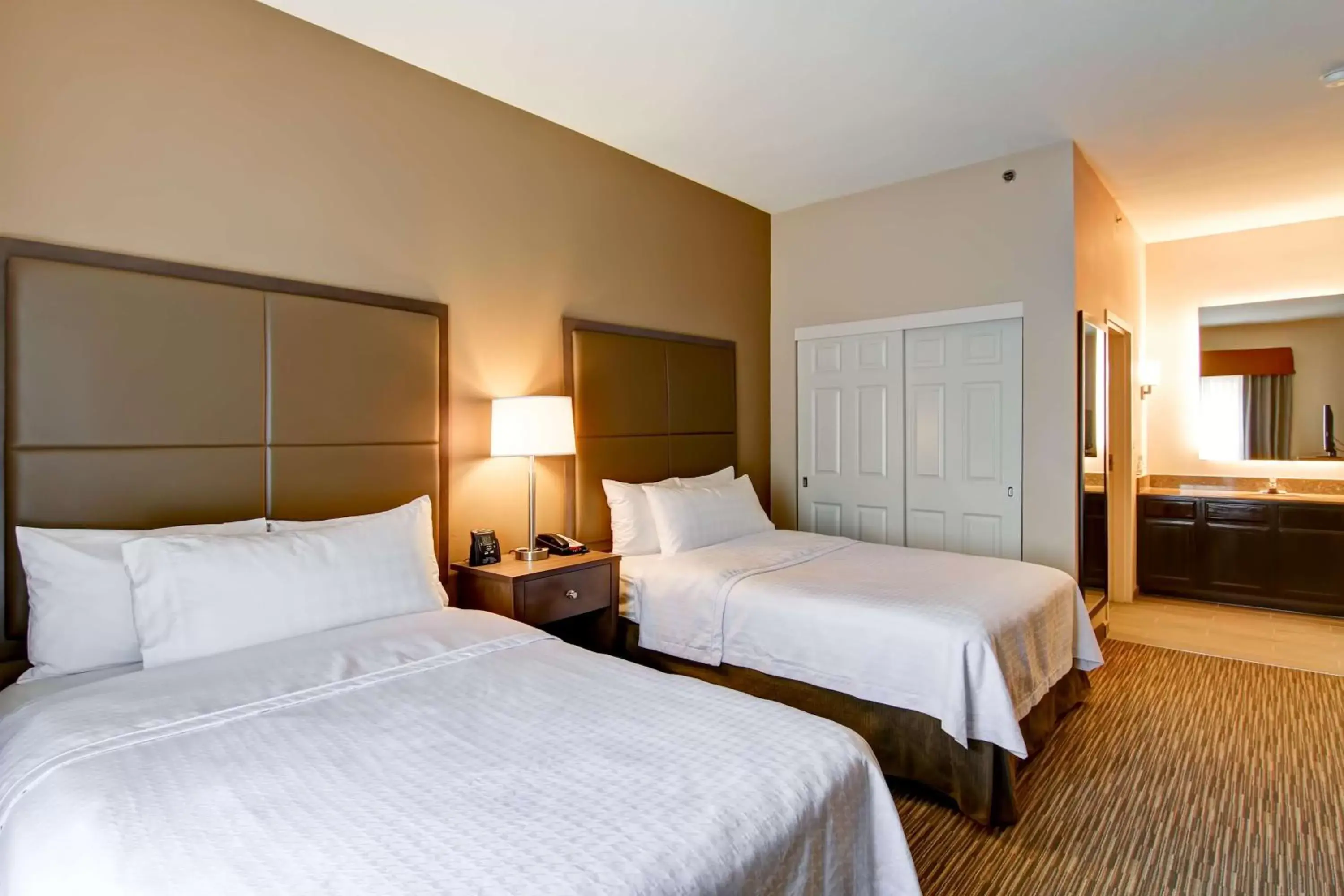 Bathroom, Bed in Homewood Suites Houston Kingwood Parc Airport Area