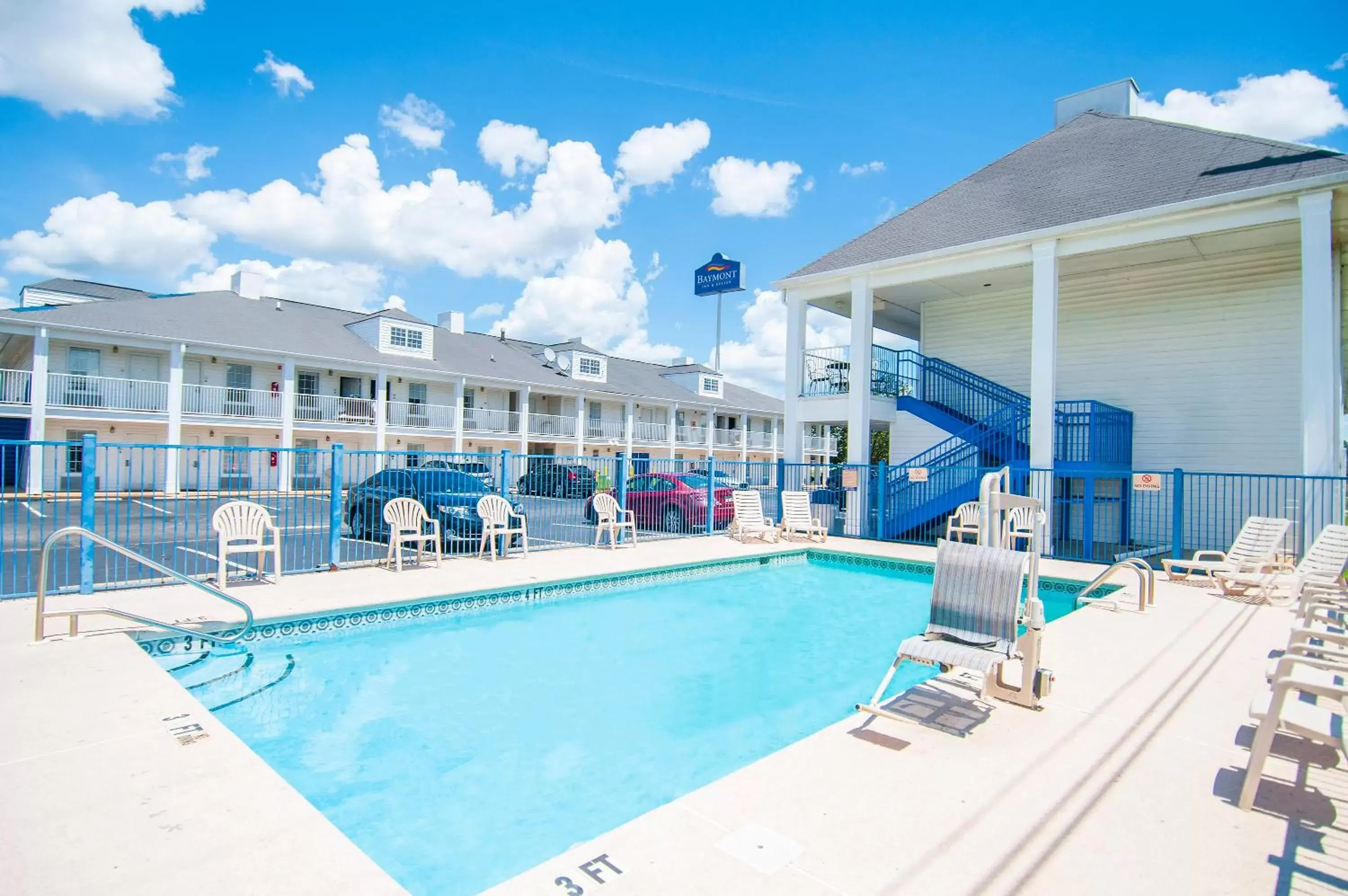 Pool view, Swimming Pool in Baymont by Wyndham Tuscaloosa
