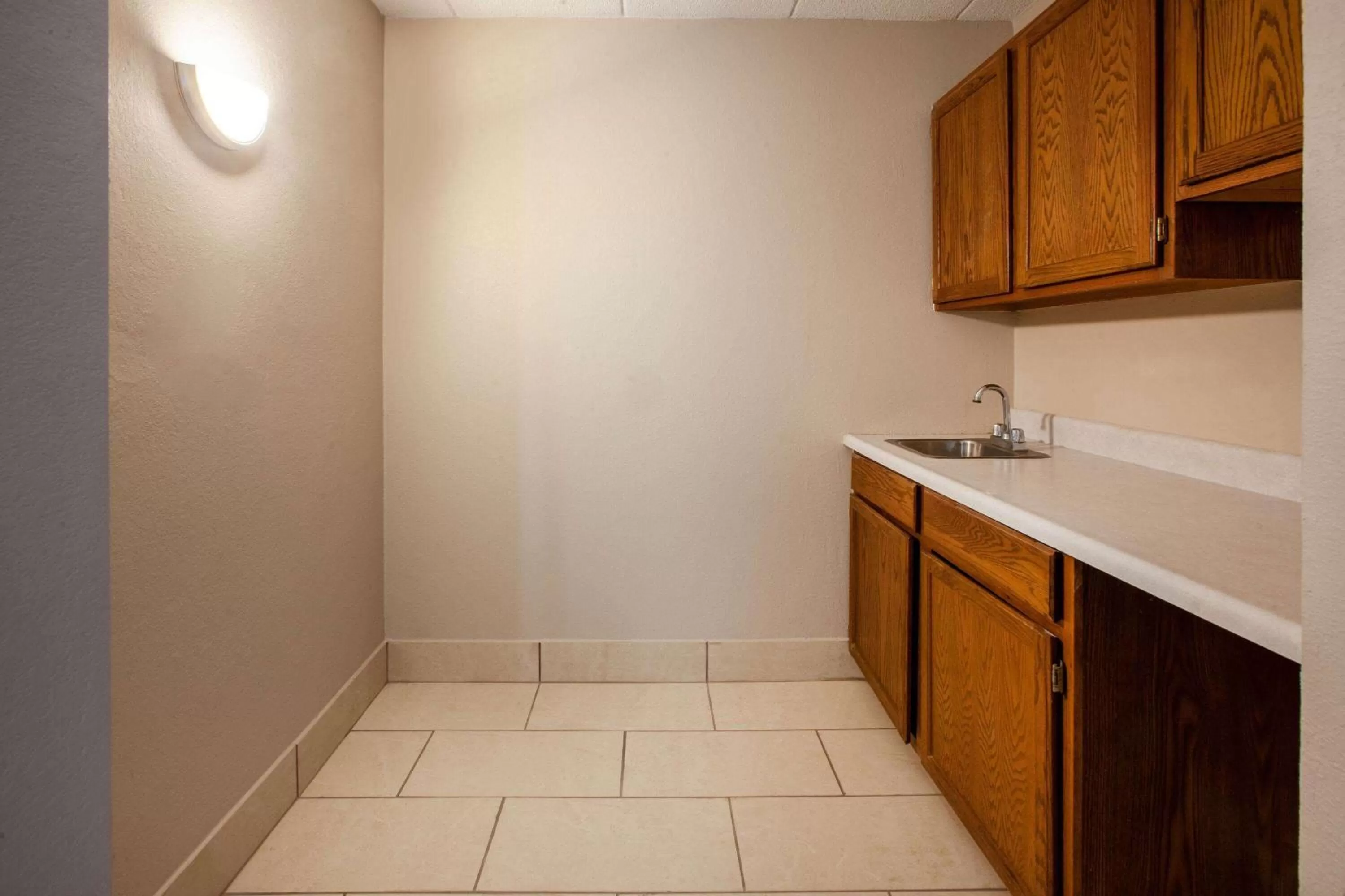 Photo of the whole room in Baymont by Wyndham Northwood