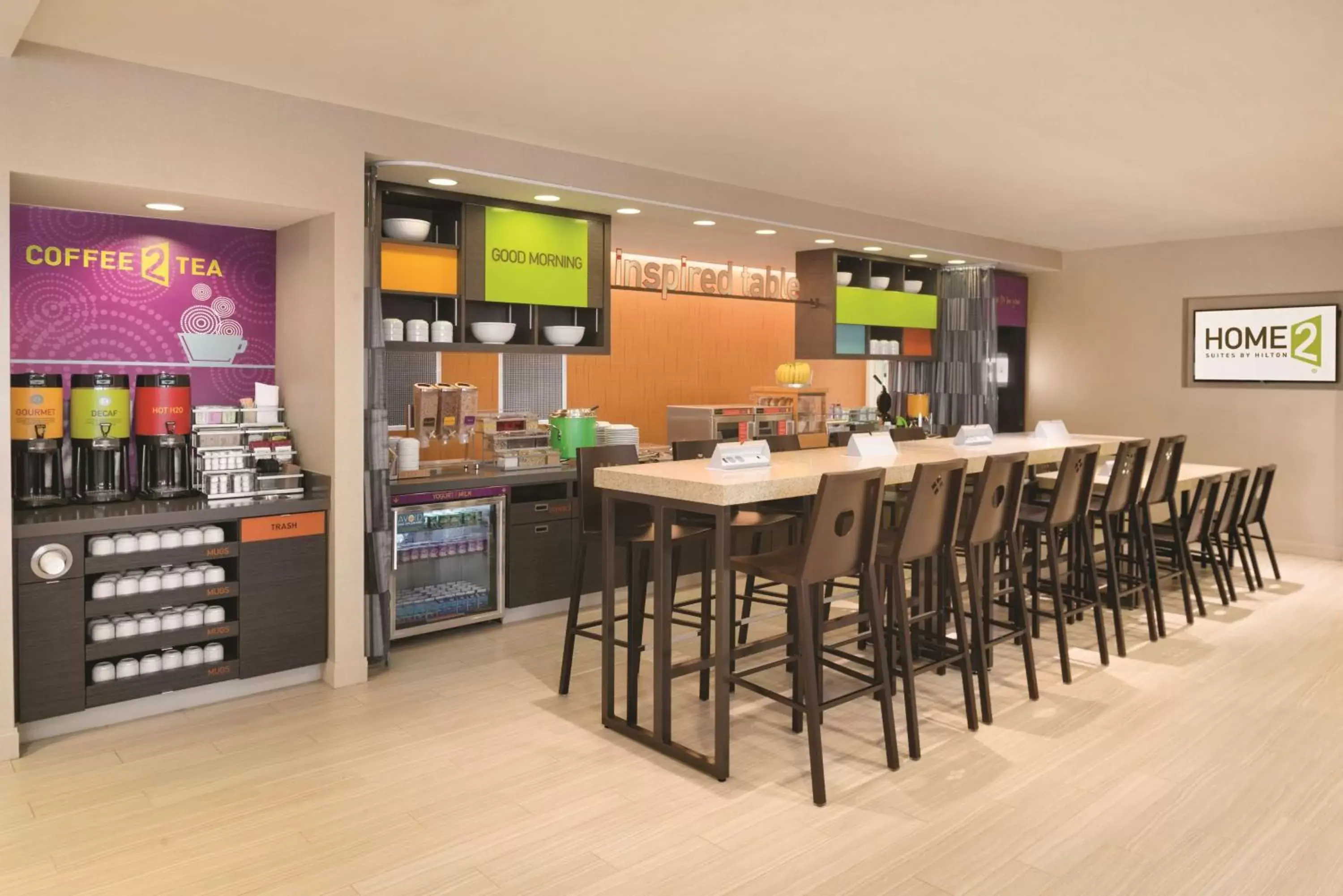 Breakfast in Home2 Suites by Hilton Parc Lafayette Breakfast in Home2 Suites by Hilton Parc Lafayette